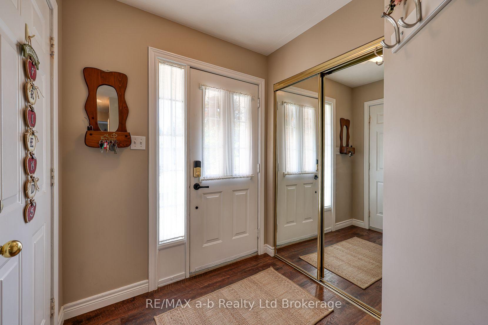 Photo 5 of 11 Cornish Crescent, Ingersoll, Ingersoll - South — HOMEH