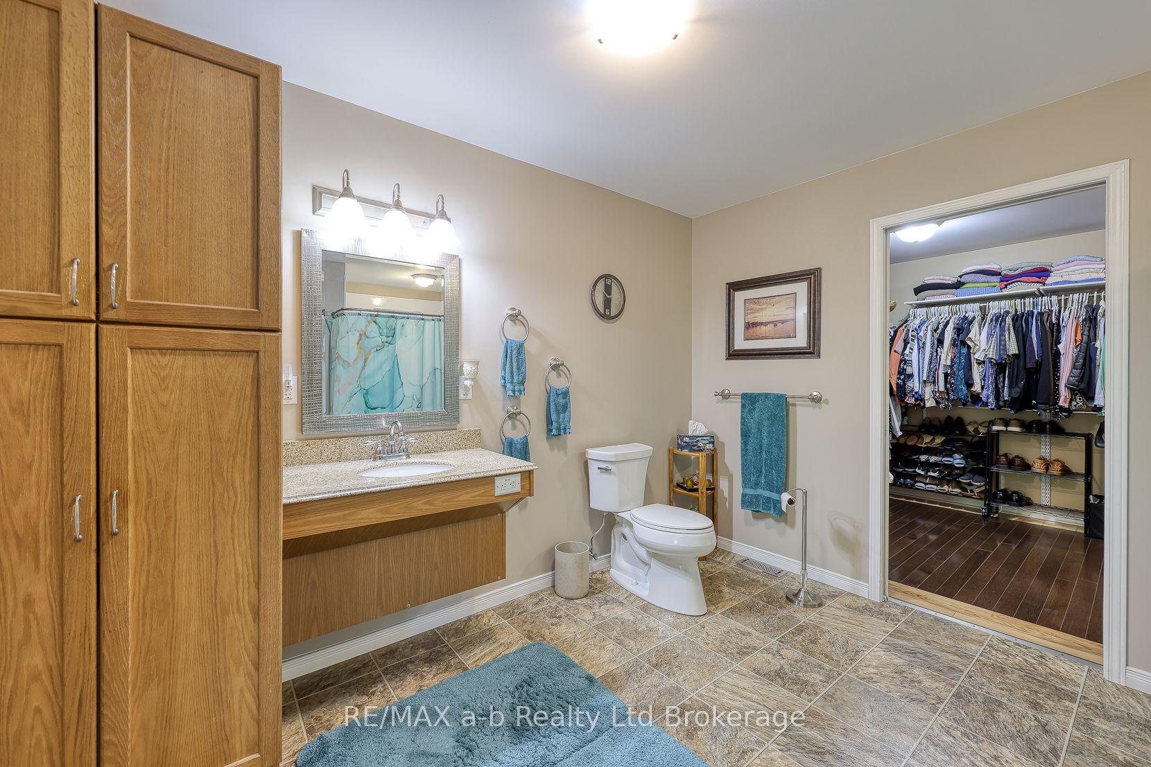 Photo 15 of 11 Cornish Crescent, Ingersoll, Ingersoll - South — HOMEH