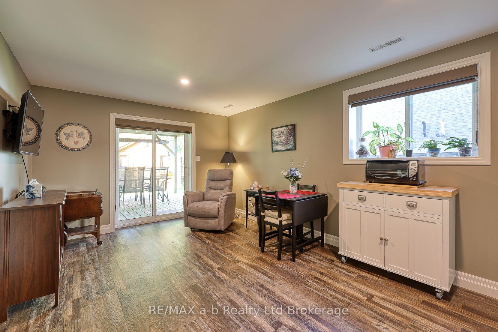 Photo 27 of 11 Cornish Crescent, Ingersoll, Ingersoll - South — HOMEH
