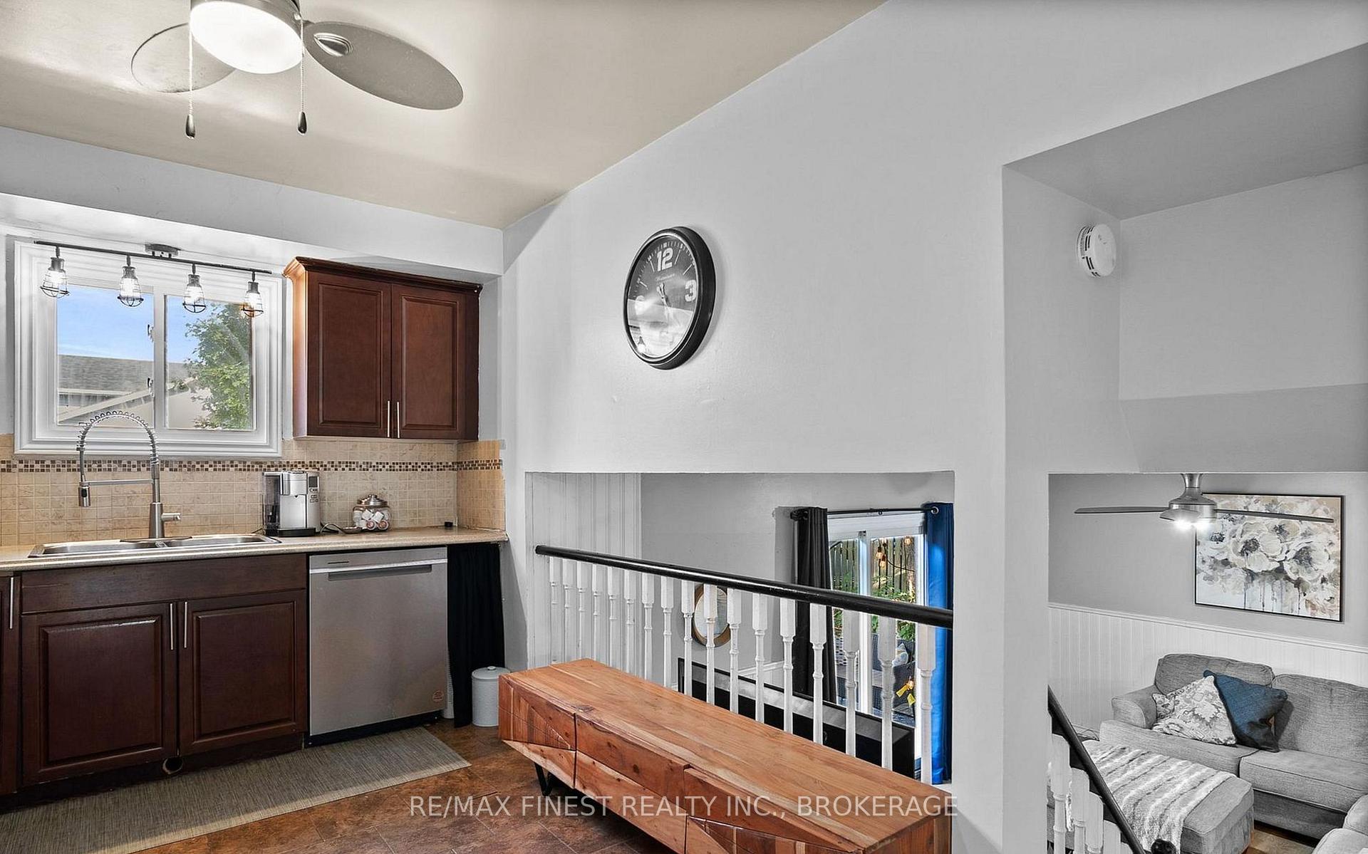 Photo 15 of 66 Nicholson Crescent, Loyalist, Amherstview — HOMEH