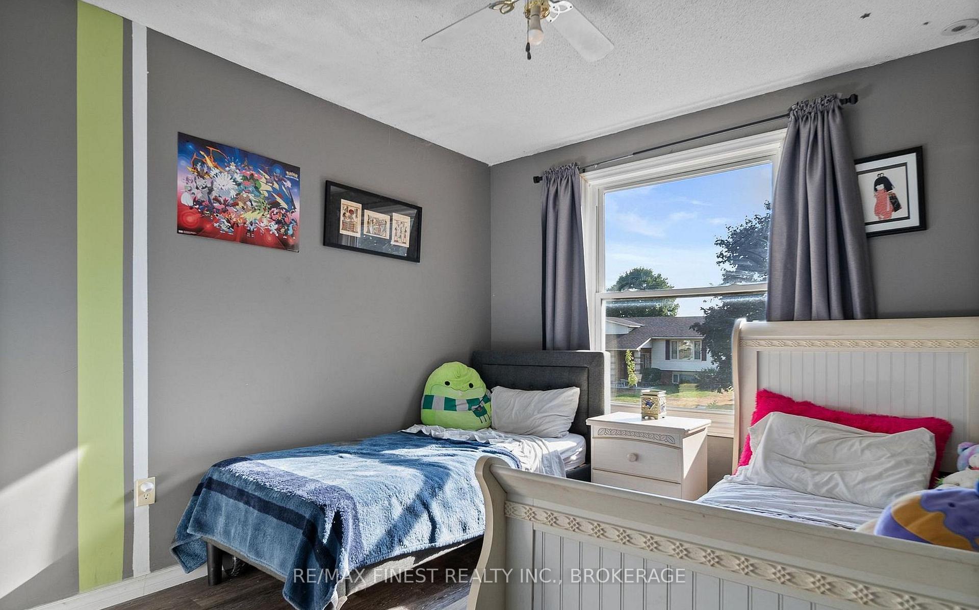 Photo 28 of 66 Nicholson Crescent, Loyalist, Amherstview — HOMEH