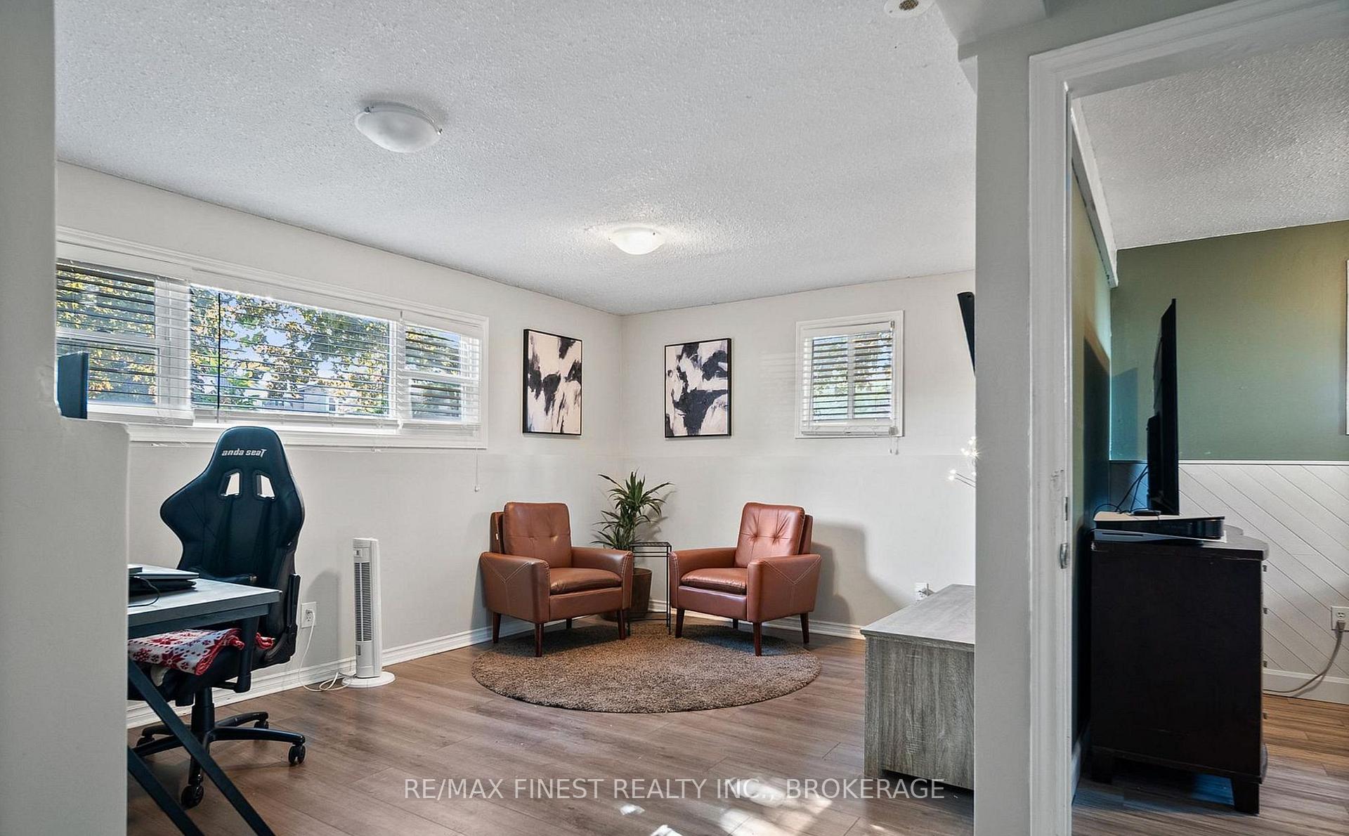 Photo 29 of 66 Nicholson Crescent, Loyalist, Amherstview — HOMEH