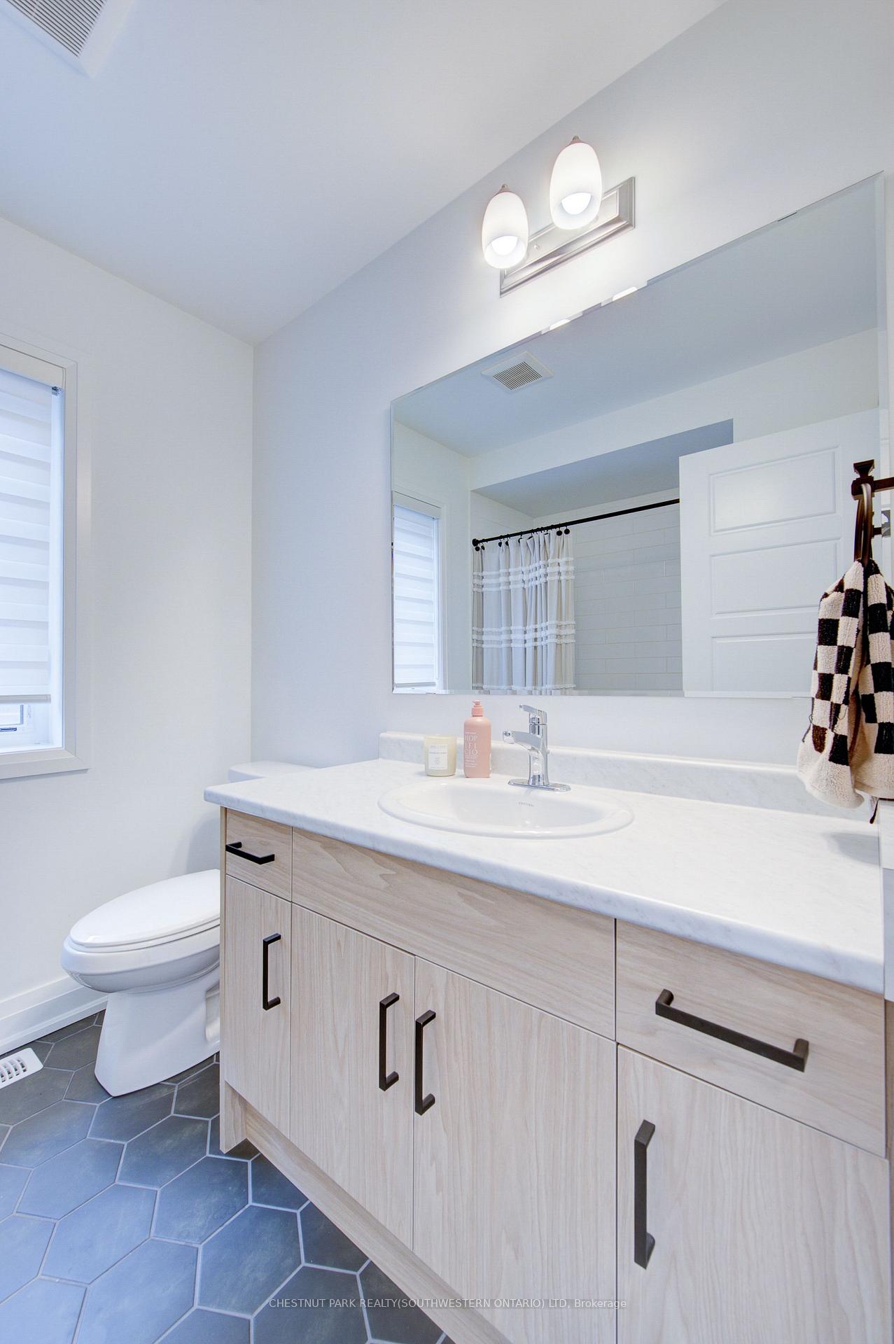 Photo 44 of 58 Routley Street, Kitchener, Trussler — HOMEH