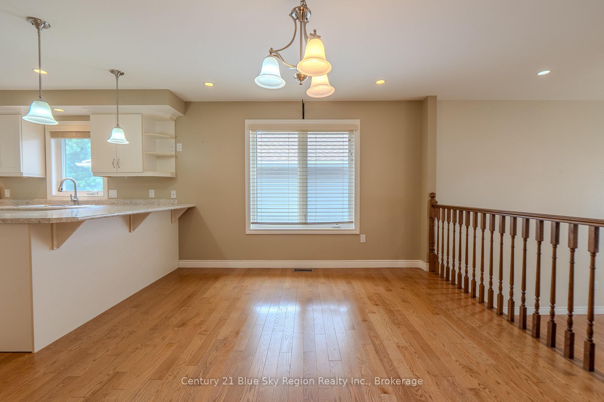 Photo 8 of 304 Osprey Crescent, Callander — HOMEH