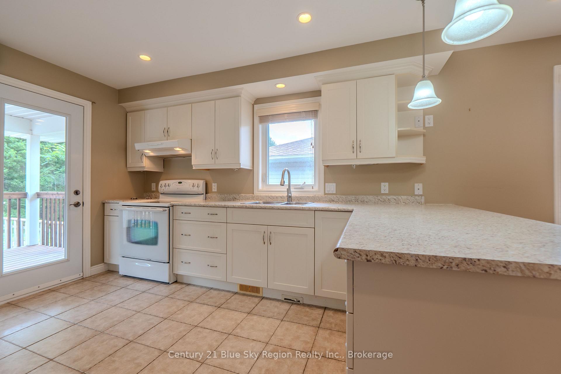 Photo 11 of 304 Osprey Crescent, Callander — HOMEH