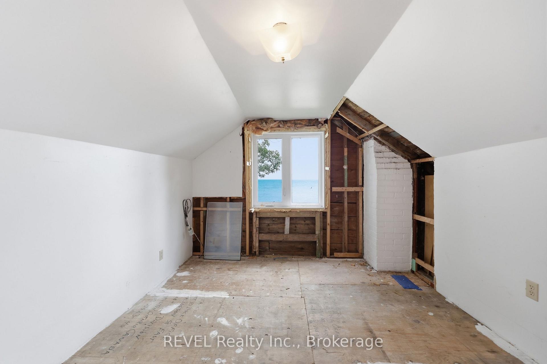 Photo 19 of 26 Lake Road, Haldimand — HOMEH