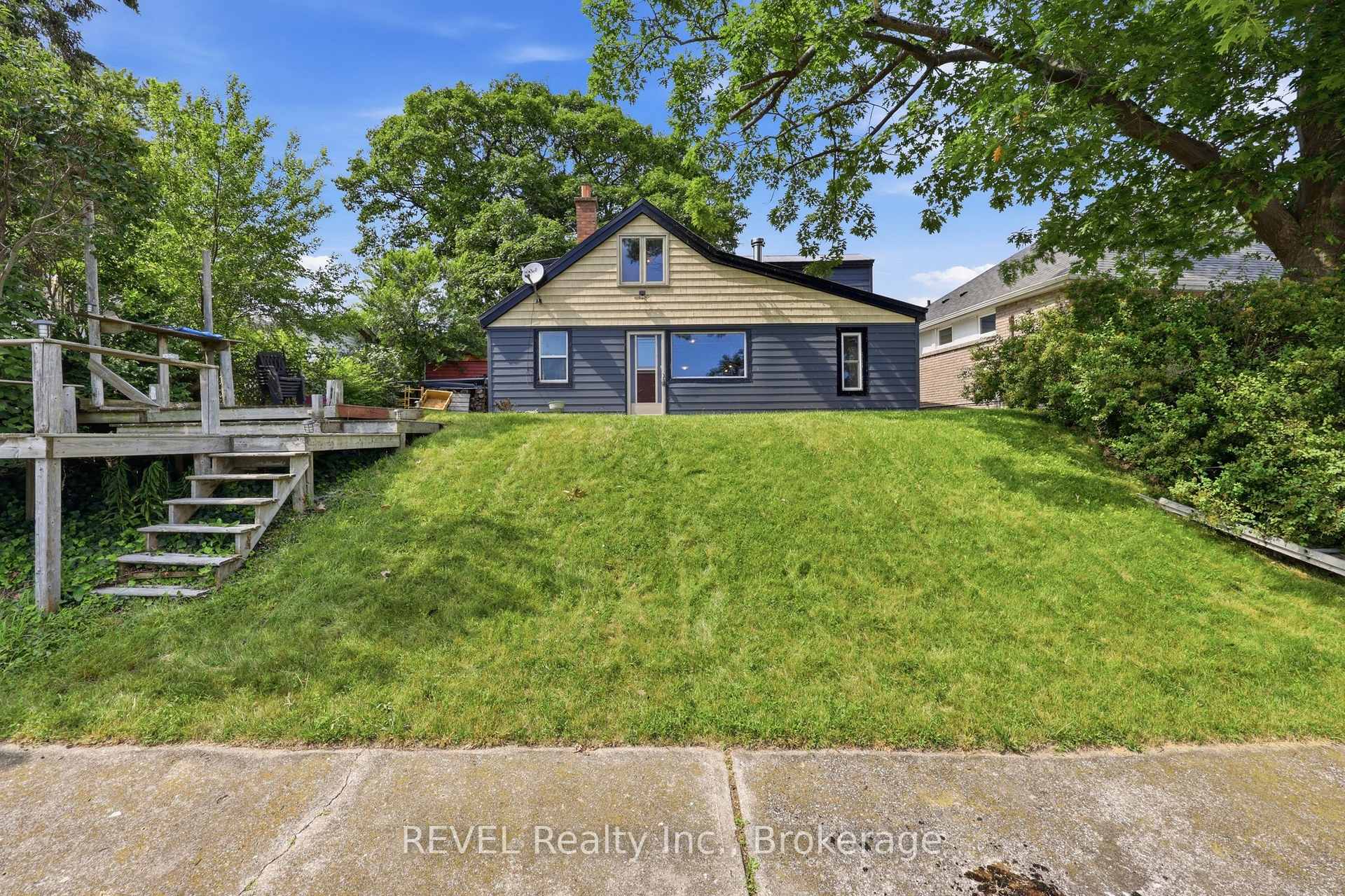 Photo 27 of 26 Lake Road, Haldimand — HOMEH