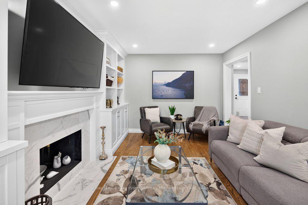 Photo 11 of 2175 Margot Street, Oakville, River Oaks — HOMEH