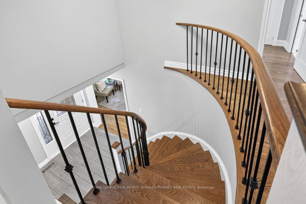 Photo 16 of 2175 Margot Street, Oakville, River Oaks — HOMEH