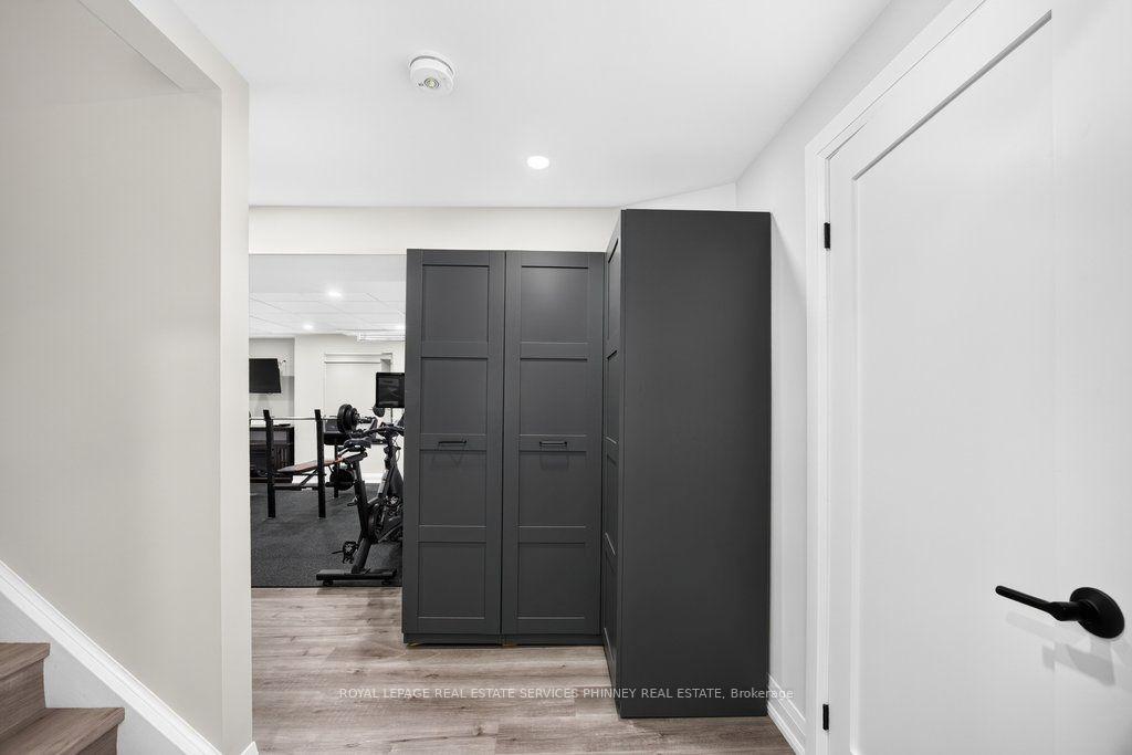 Photo 32 of 2175 Margot Street, Oakville, River Oaks — HOMEH