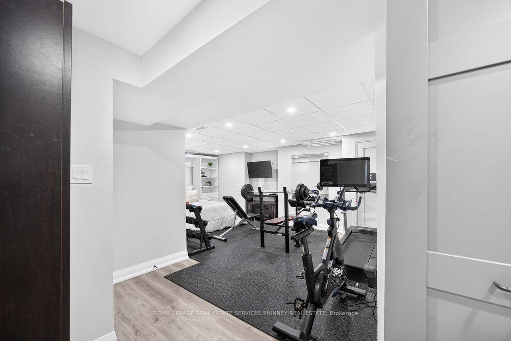 Photo 33 of 2175 Margot Street, Oakville, River Oaks — HOMEH