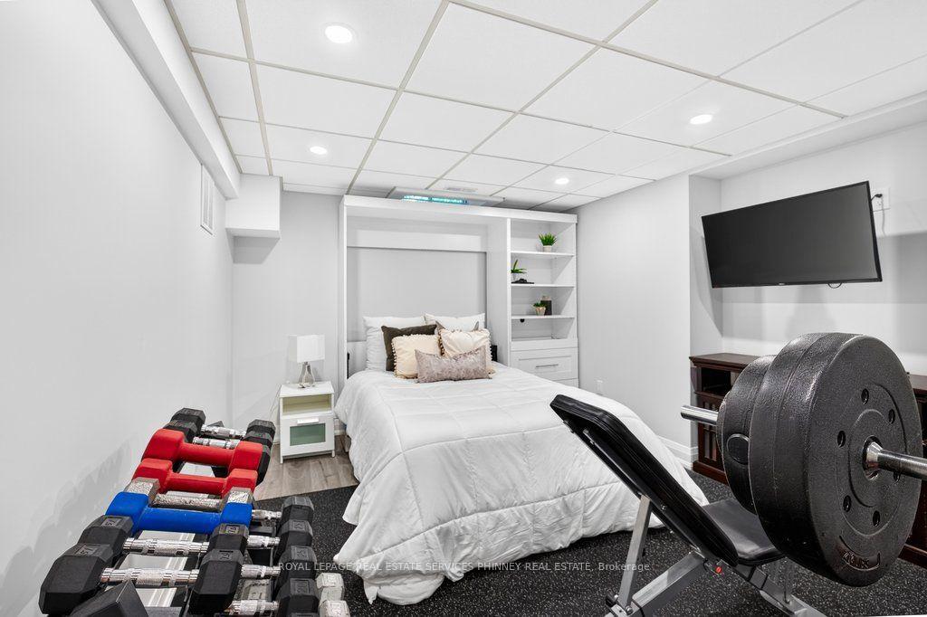 Photo 34 of 2175 Margot Street, Oakville, River Oaks — HOMEH