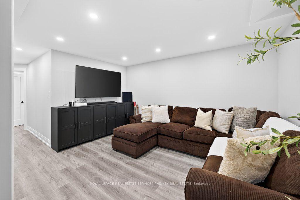 Photo 39 of 2175 Margot Street, Oakville, River Oaks — HOMEH