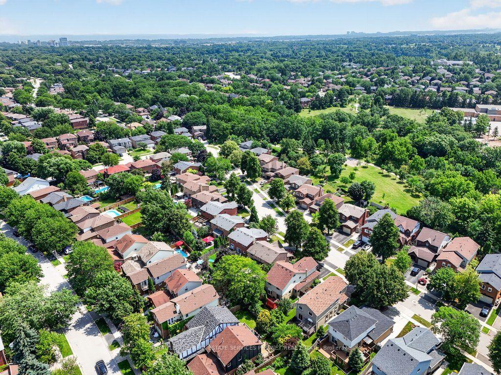Photo 48 of 2175 Margot Street, Oakville, River Oaks — HOMEH
