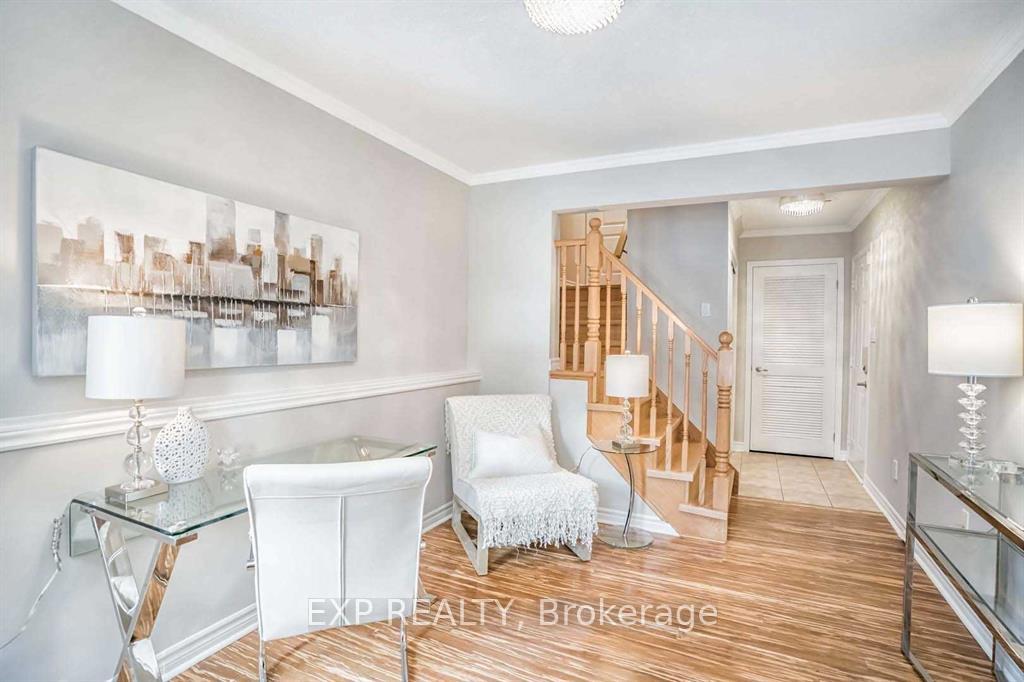 Photo 3 of 945 Sprague Place, Milton, Coates — HOMEH