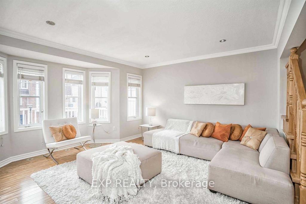 Photo 6 of 945 Sprague Place, Milton, Coates — HOMEH