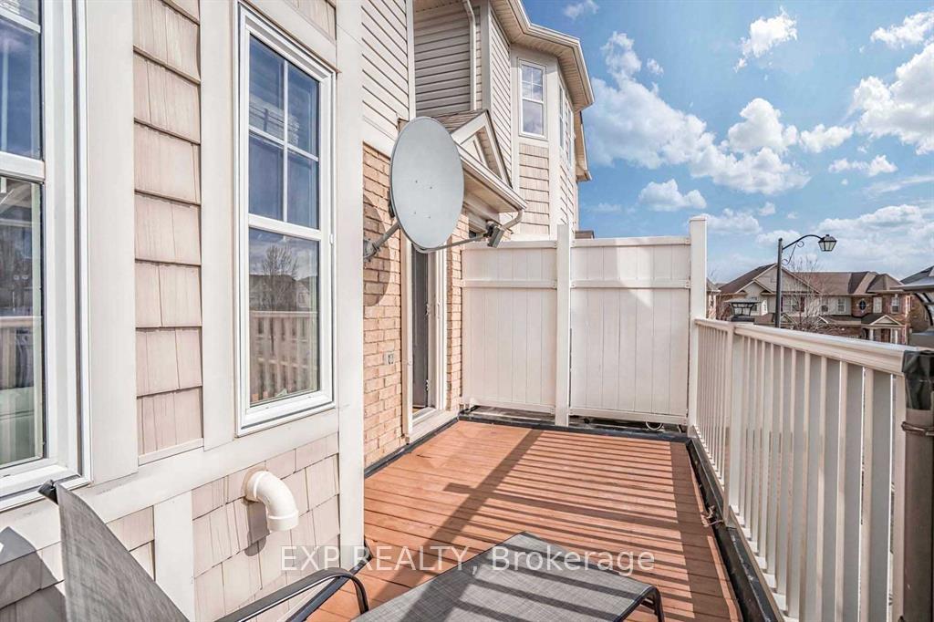 Photo 24 of 945 Sprague Place, Milton, Coates — HOMEH