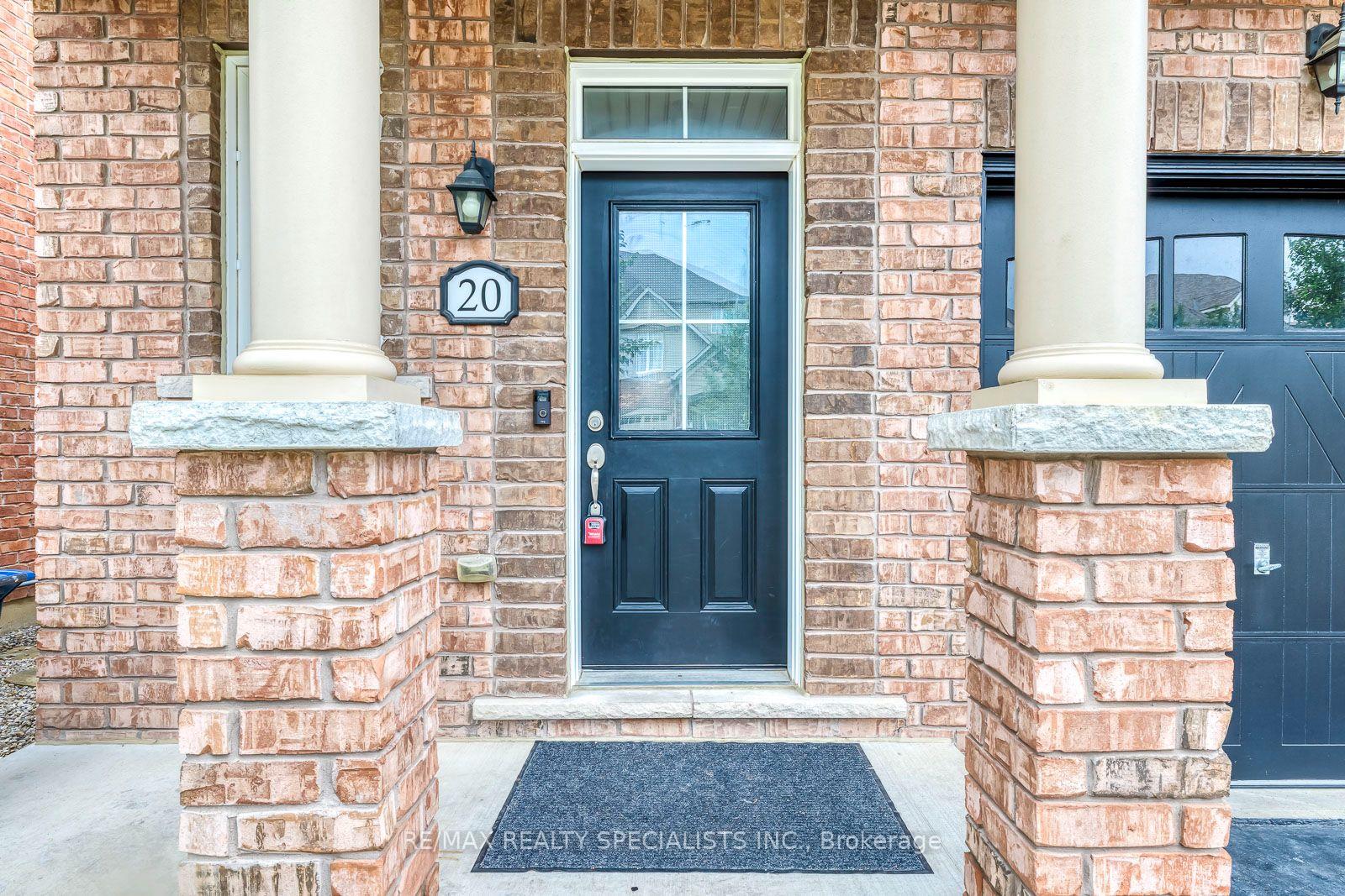 Photo 3 of 20 Wellman Crescent, Caledon, Rural Caledon — HOMEH