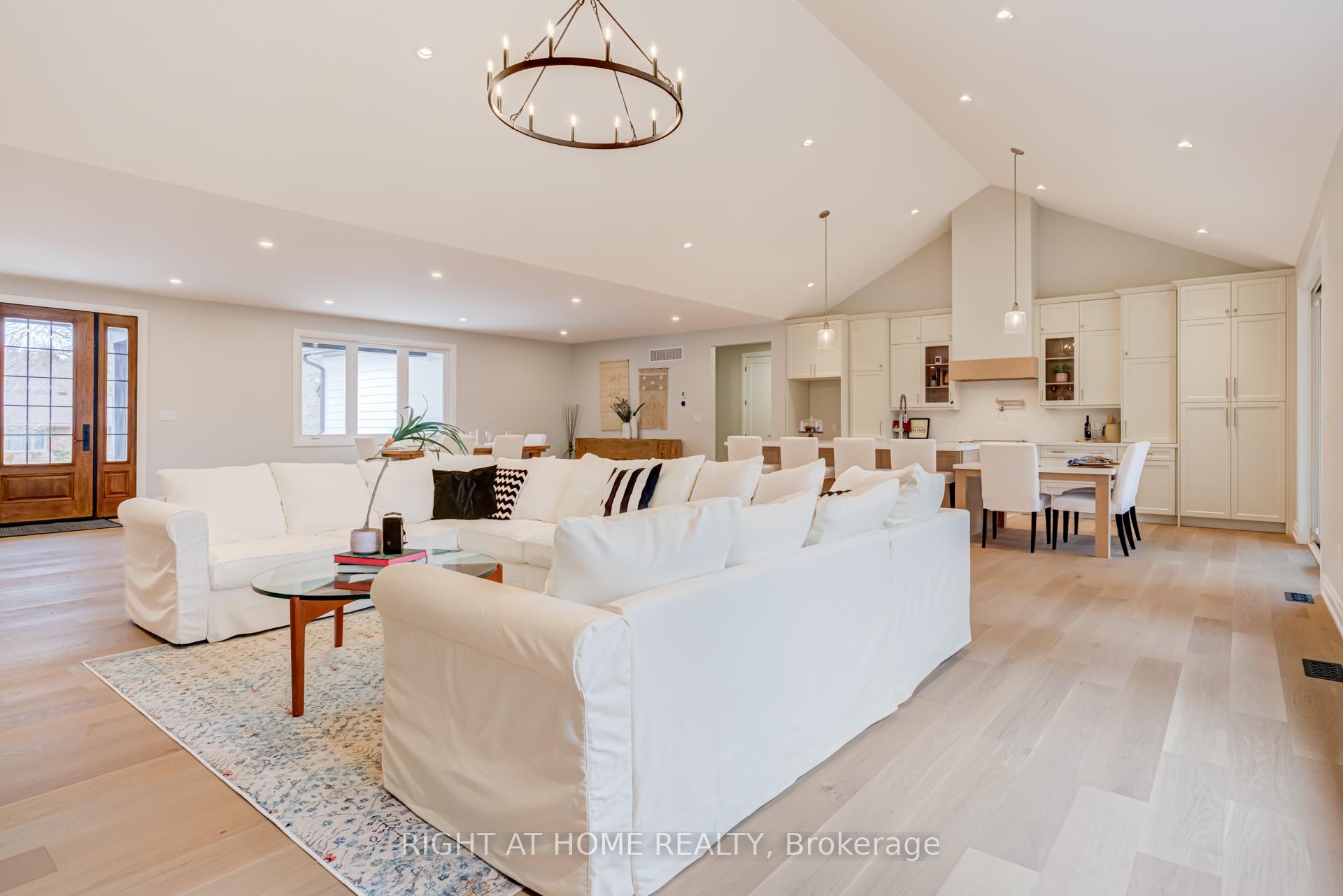 Photo 10 of 9 Maple Grove Road, Caledon, Caledon Village — HOMEH