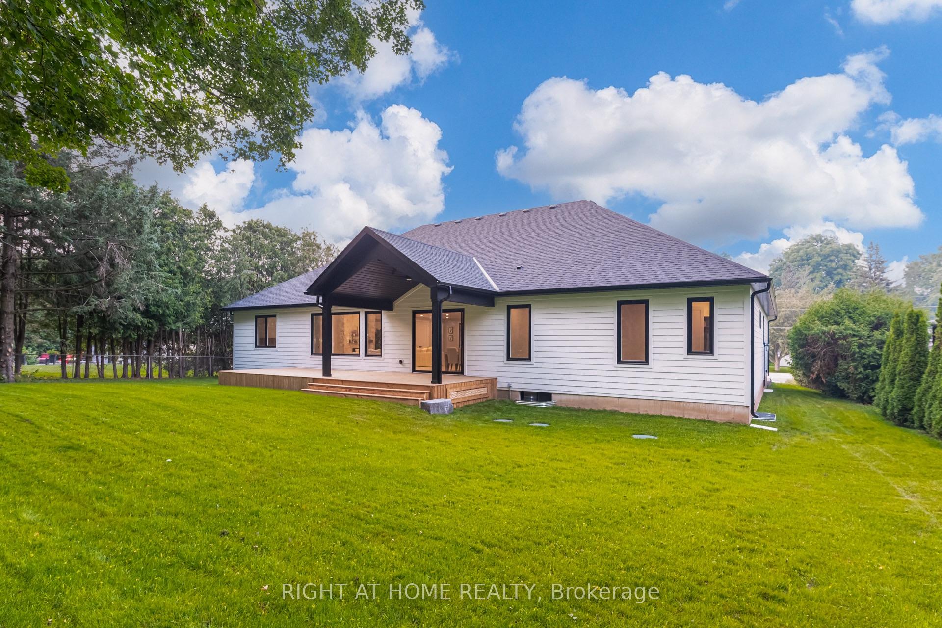 Photo 33 of 9 Maple Grove Road, Caledon, Caledon Village — HOMEH
