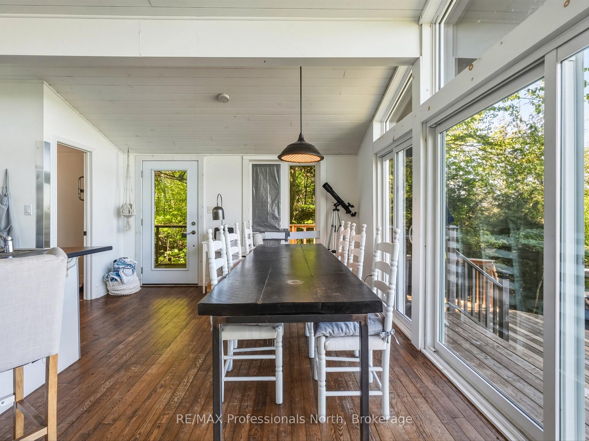 Photo 15 of 20 Macbeth Island, Bracebridge, Oakley — HOMEH