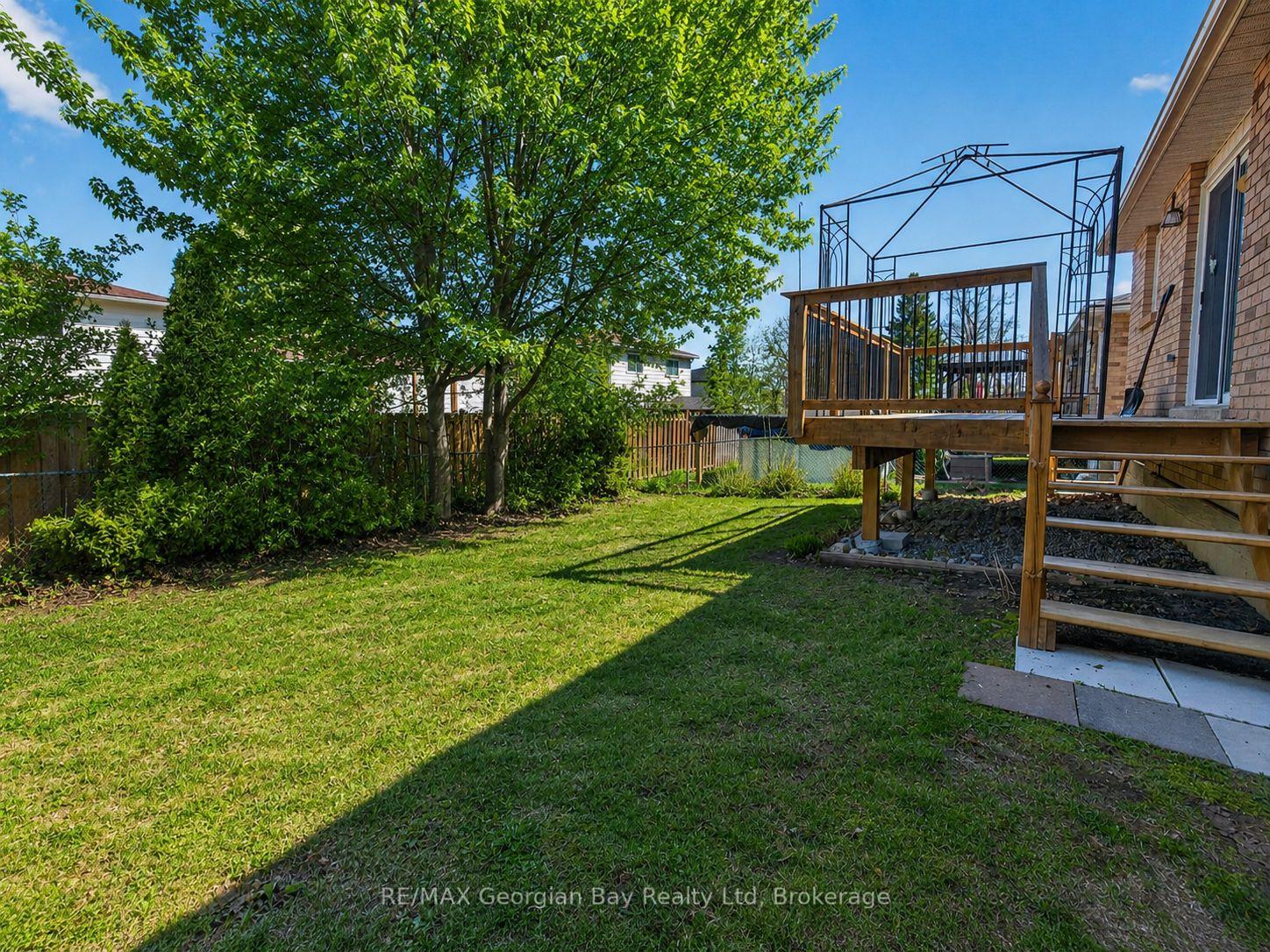 Photo 27 of 1032 Dominion Avenue, Midland — HOMEH