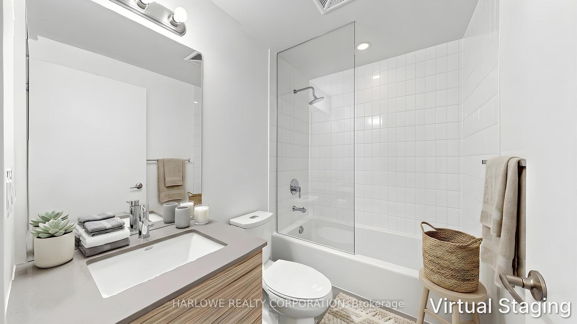 Photo 4 of Unit 510, 210 Simcoe Street, Toronto, Kensington-Chinatown — HOMEH