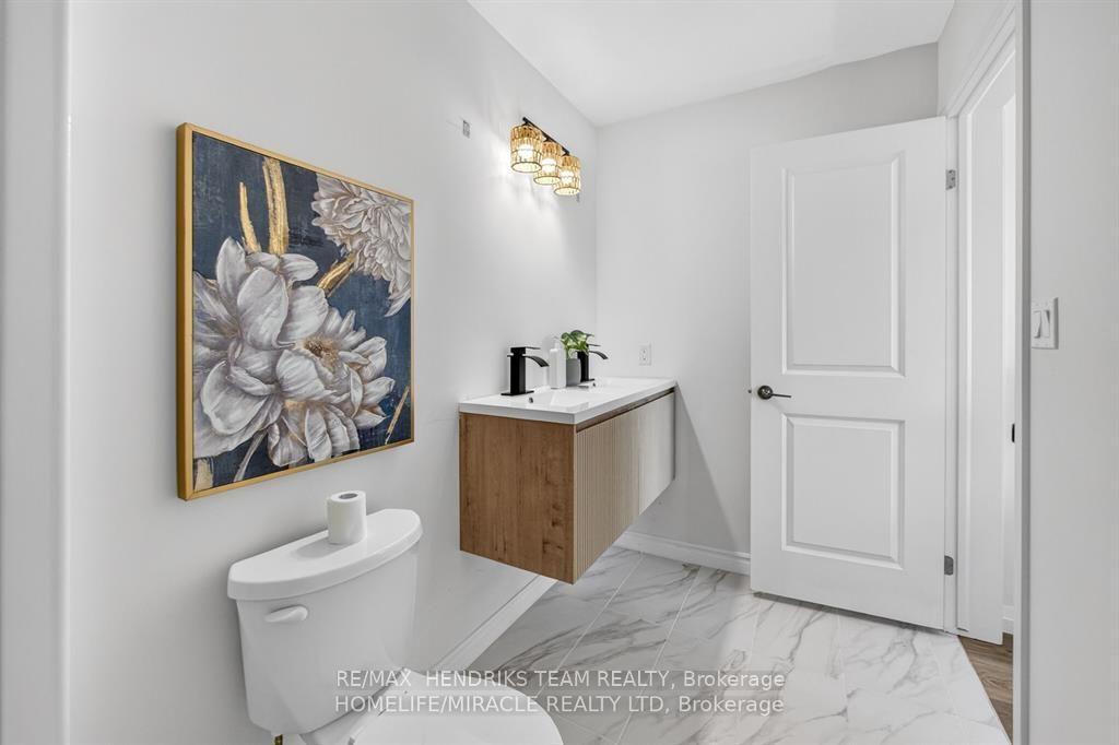 Photo 19 of 7353 Marvel Drive, Niagara Falls, Brown — HOMEH