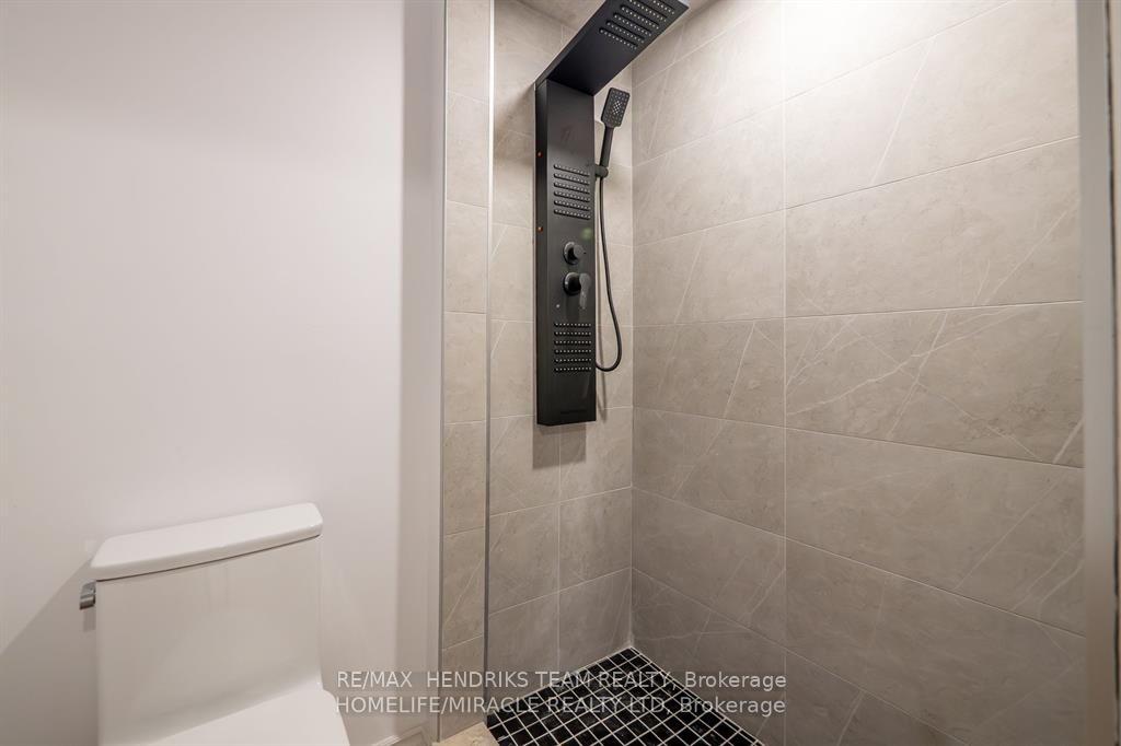 Photo 30 of 7353 Marvel Drive, Niagara Falls, Brown — HOMEH