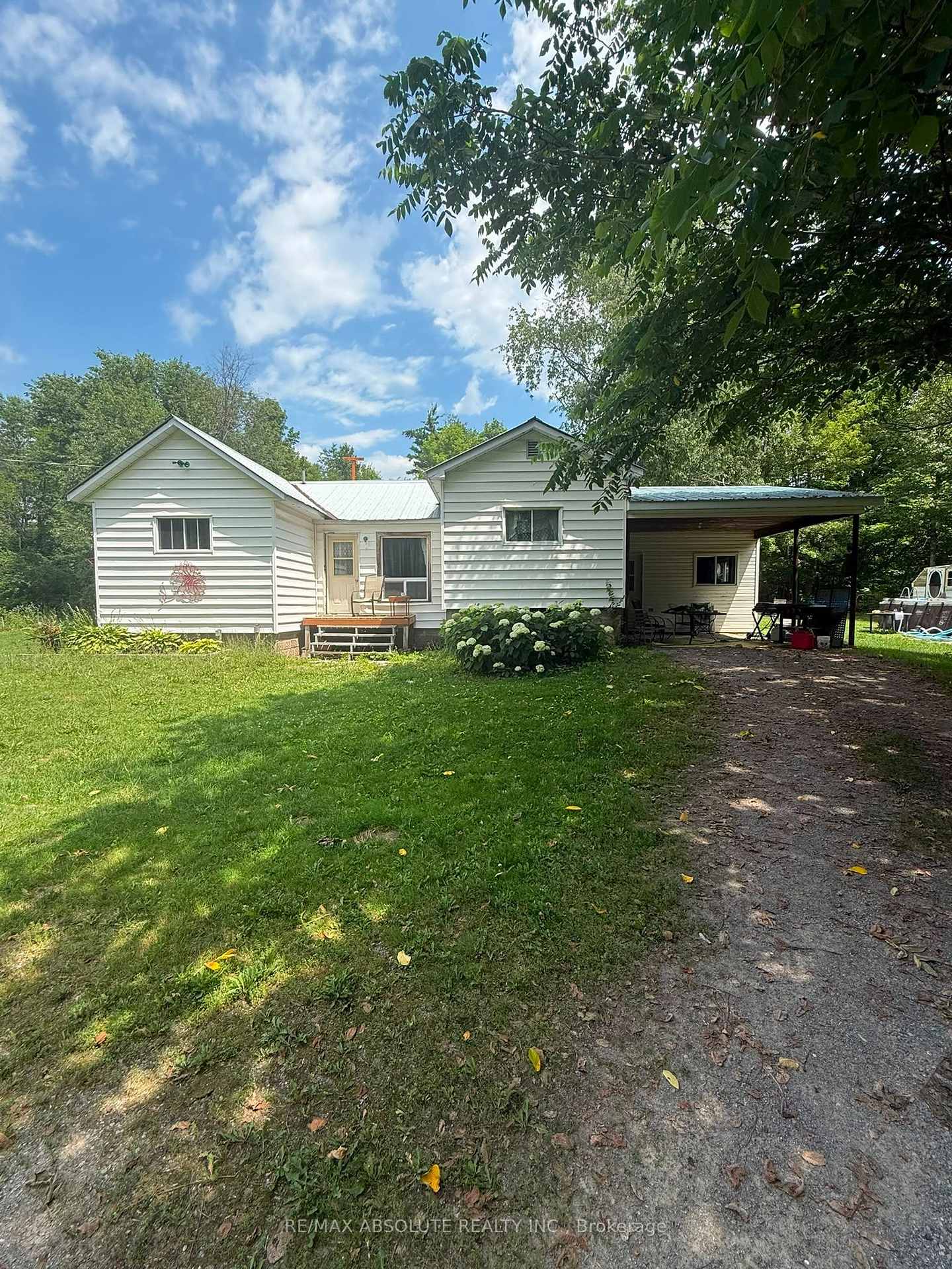 Front of 1212 Foy Road