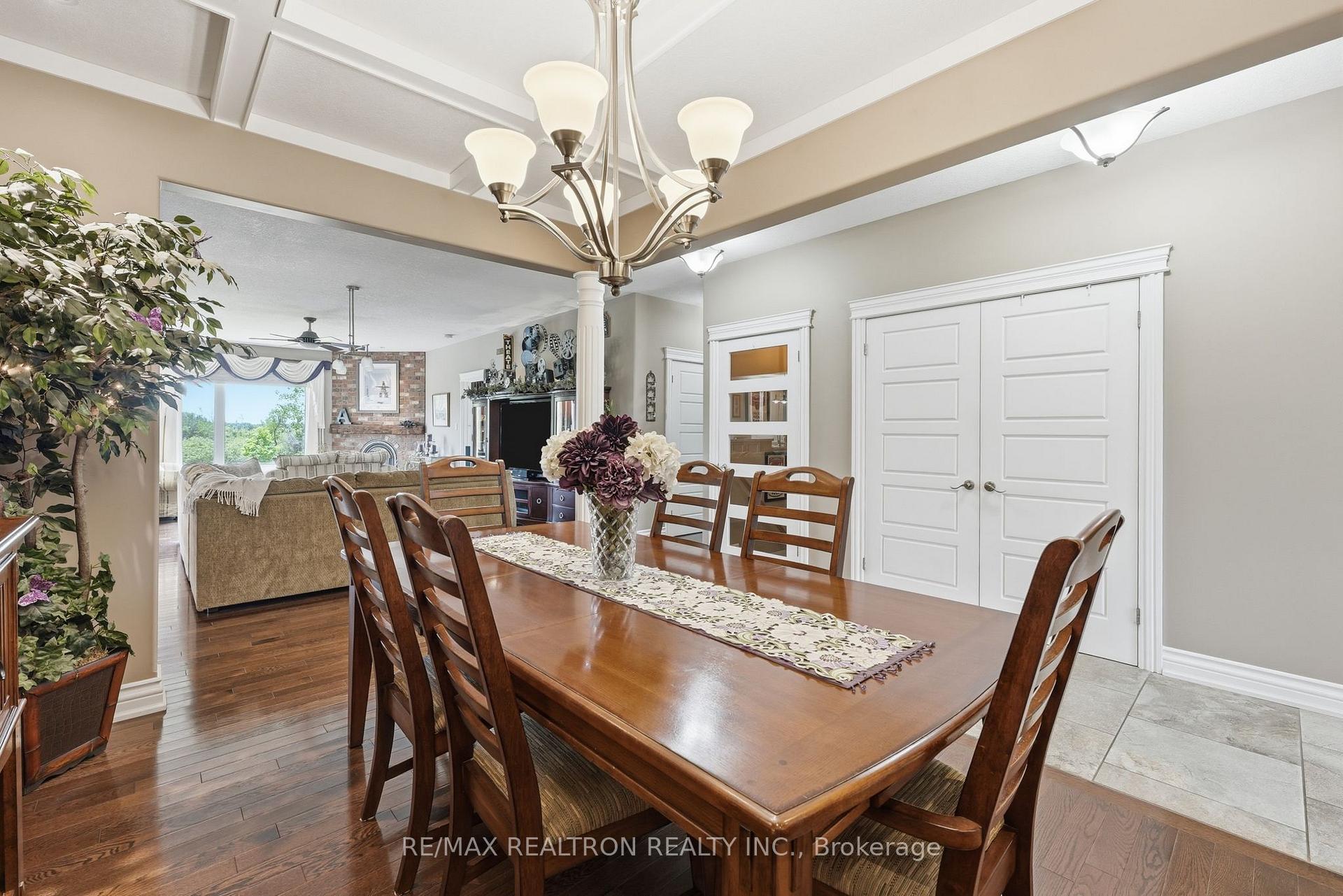 Photo 11 of 17 Brolley Crescent, Essa, Thornton — HOMEH