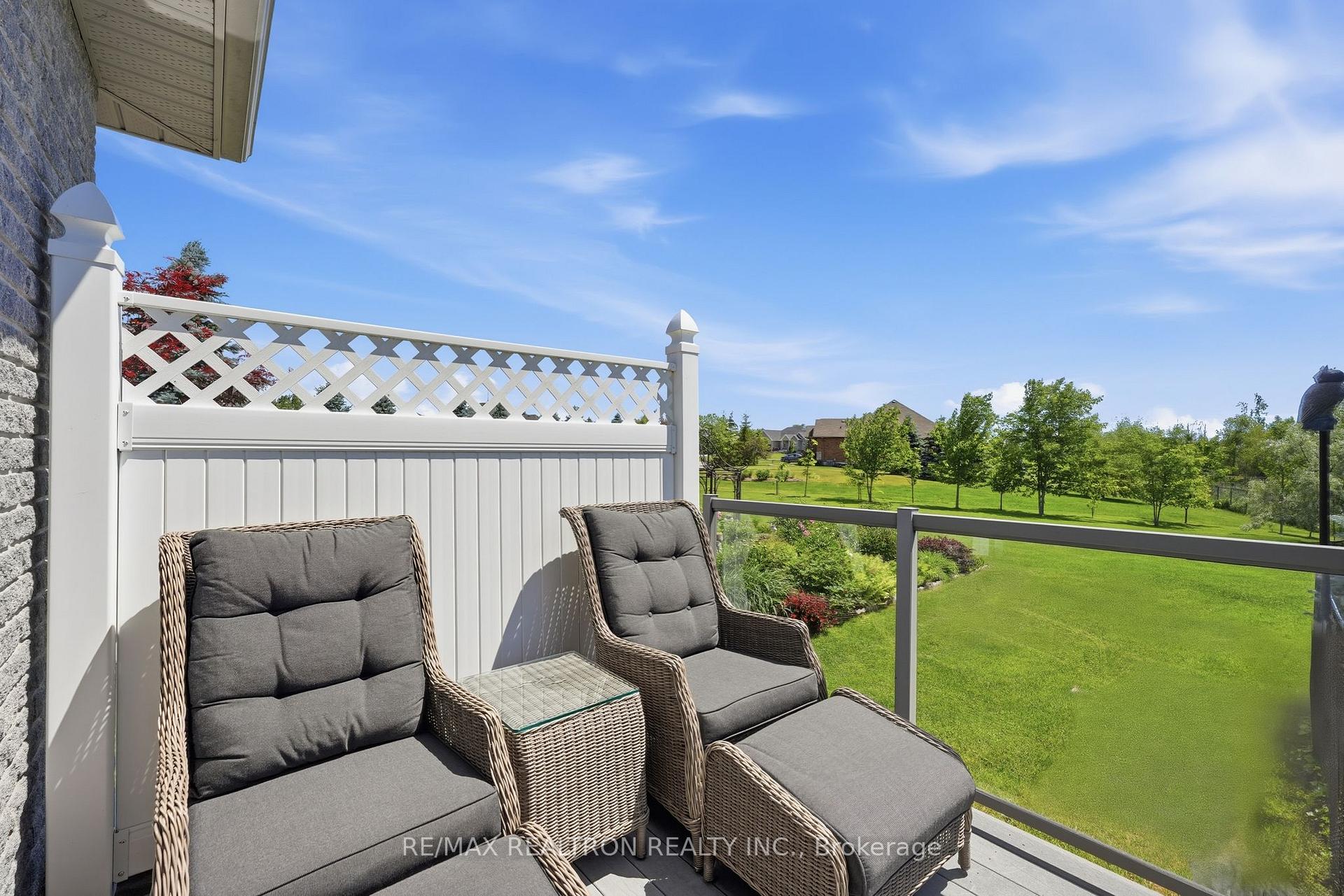 Photo 27 of 17 Brolley Crescent, Essa, Thornton — HOMEH