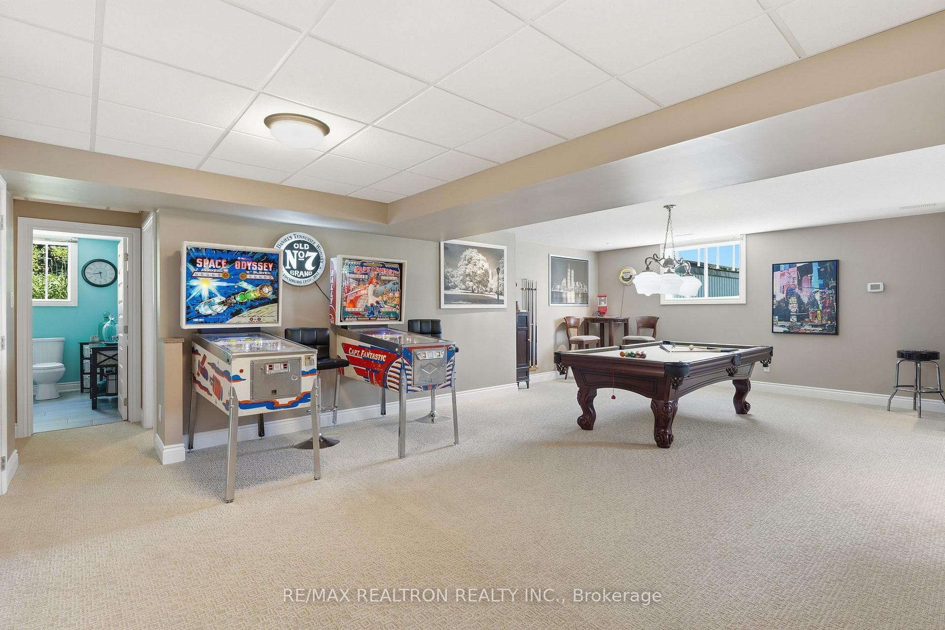 Photo 34 of 17 Brolley Crescent, Essa, Thornton — HOMEH