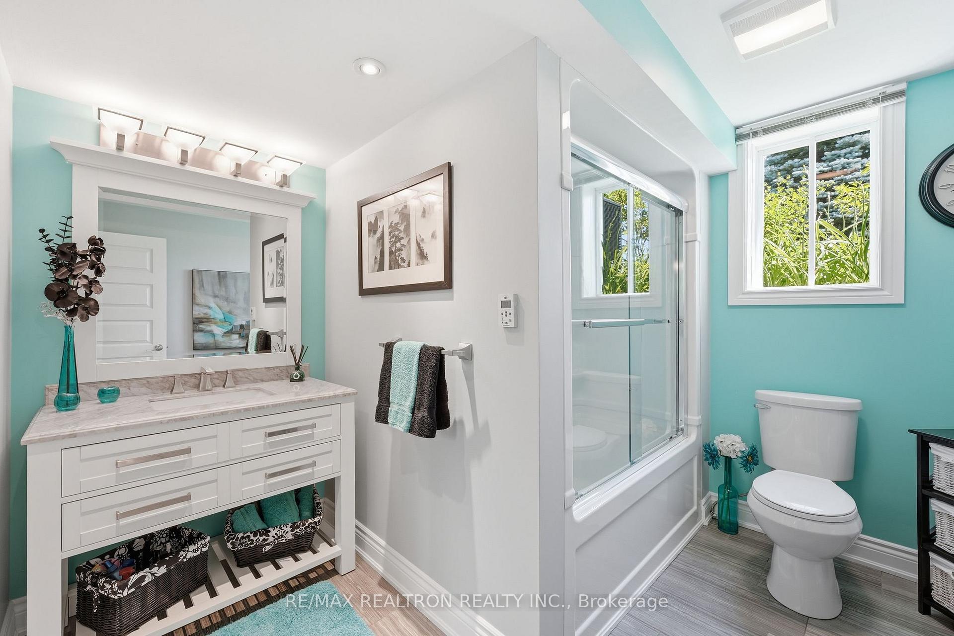 Photo 38 of 17 Brolley Crescent, Essa, Thornton — HOMEH