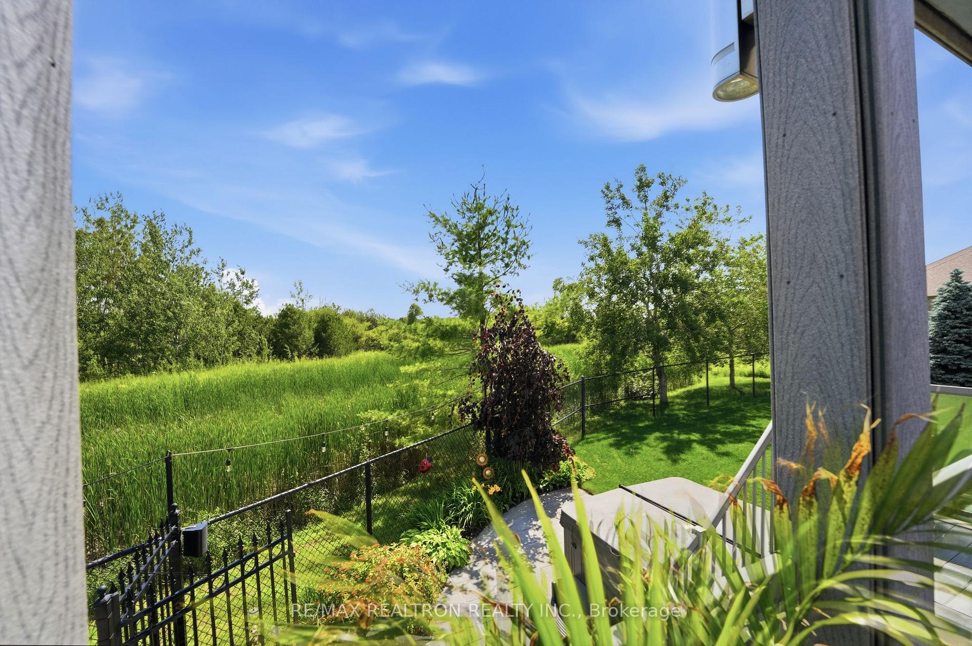 Photo 46 of 17 Brolley Crescent, Essa, Thornton — HOMEH