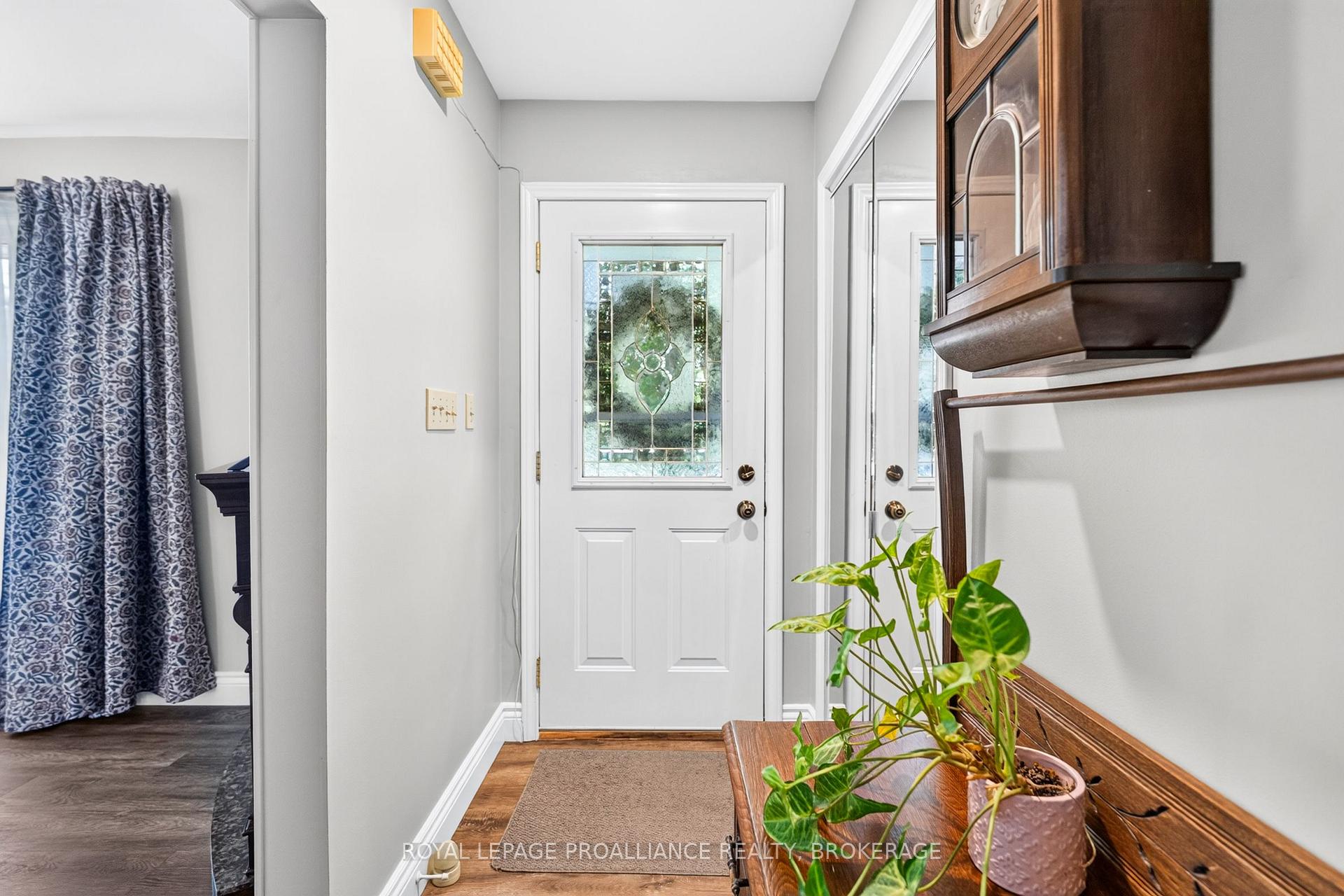 Photo 4 of 47 Riverview Drive, Greater Napanee, Greater Napanee — HOMEH