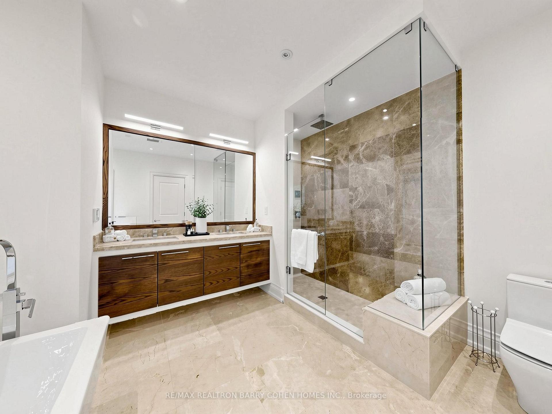 Photo 28 of 96 Southvale Drive, Toronto, Leaside — HOMEH