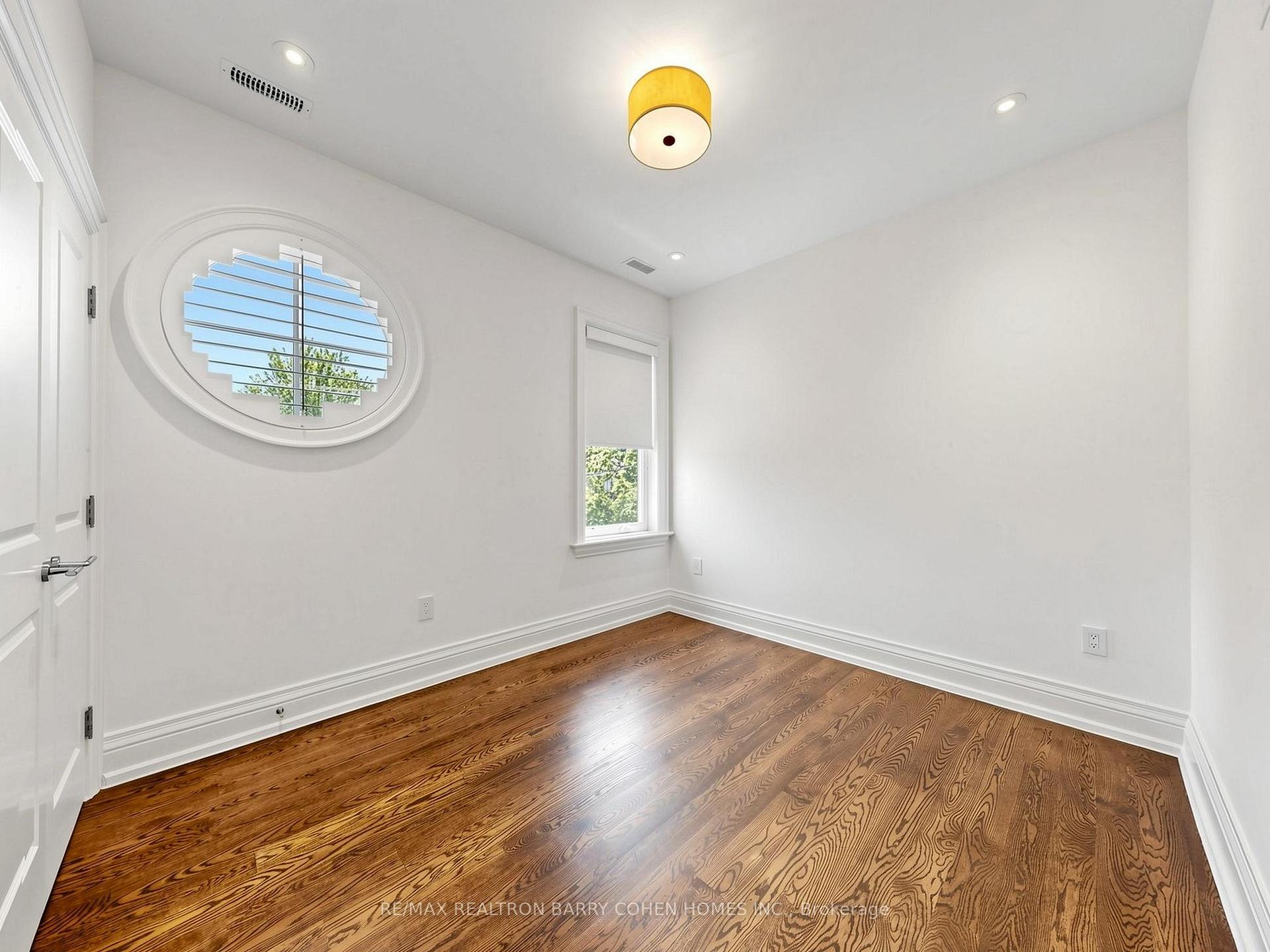 Photo 38 of 96 Southvale Drive, Toronto, Leaside — HOMEH