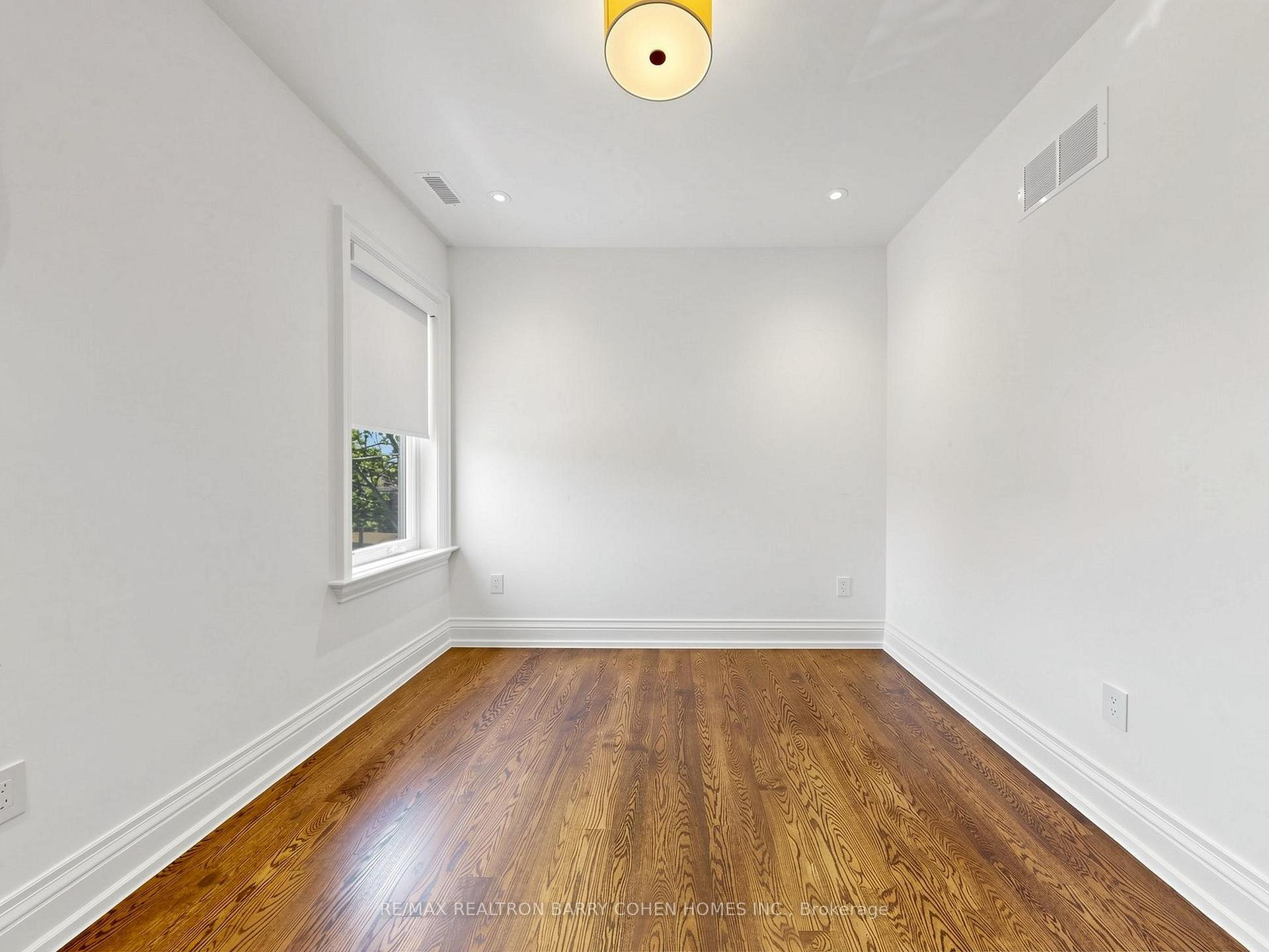 Photo 39 of 96 Southvale Drive, Toronto, Leaside — HOMEH