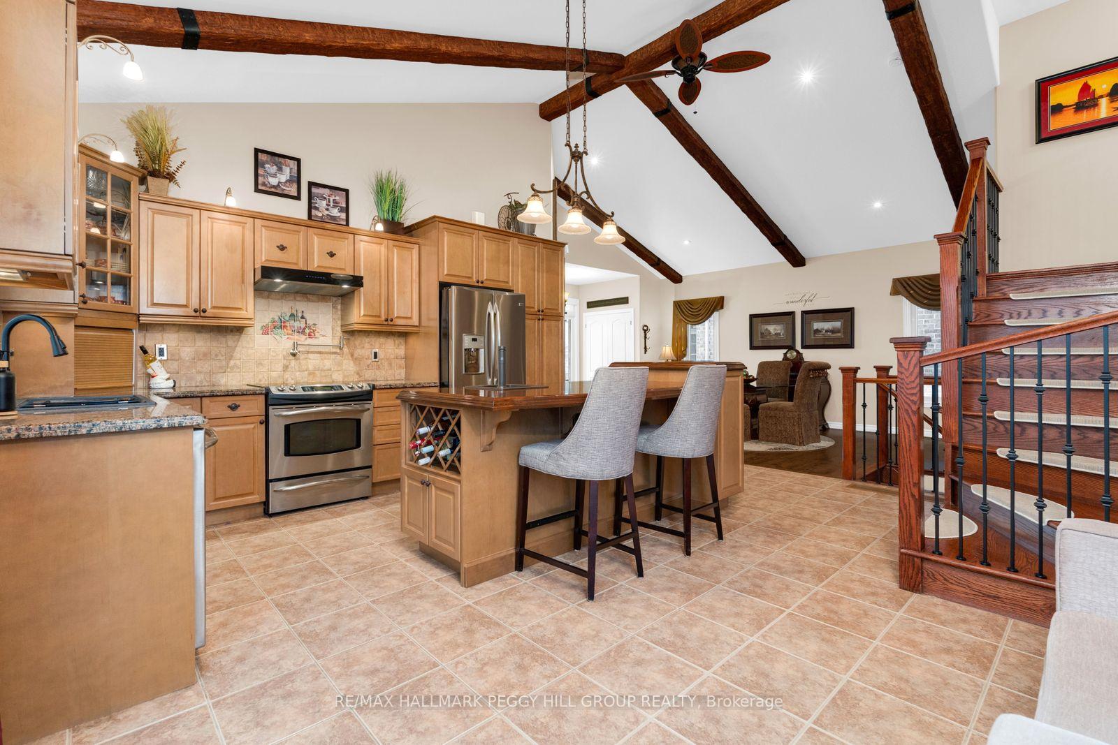 Photo 2 of 11 Red Cedar Lane, Essa, Angus — HOMEH