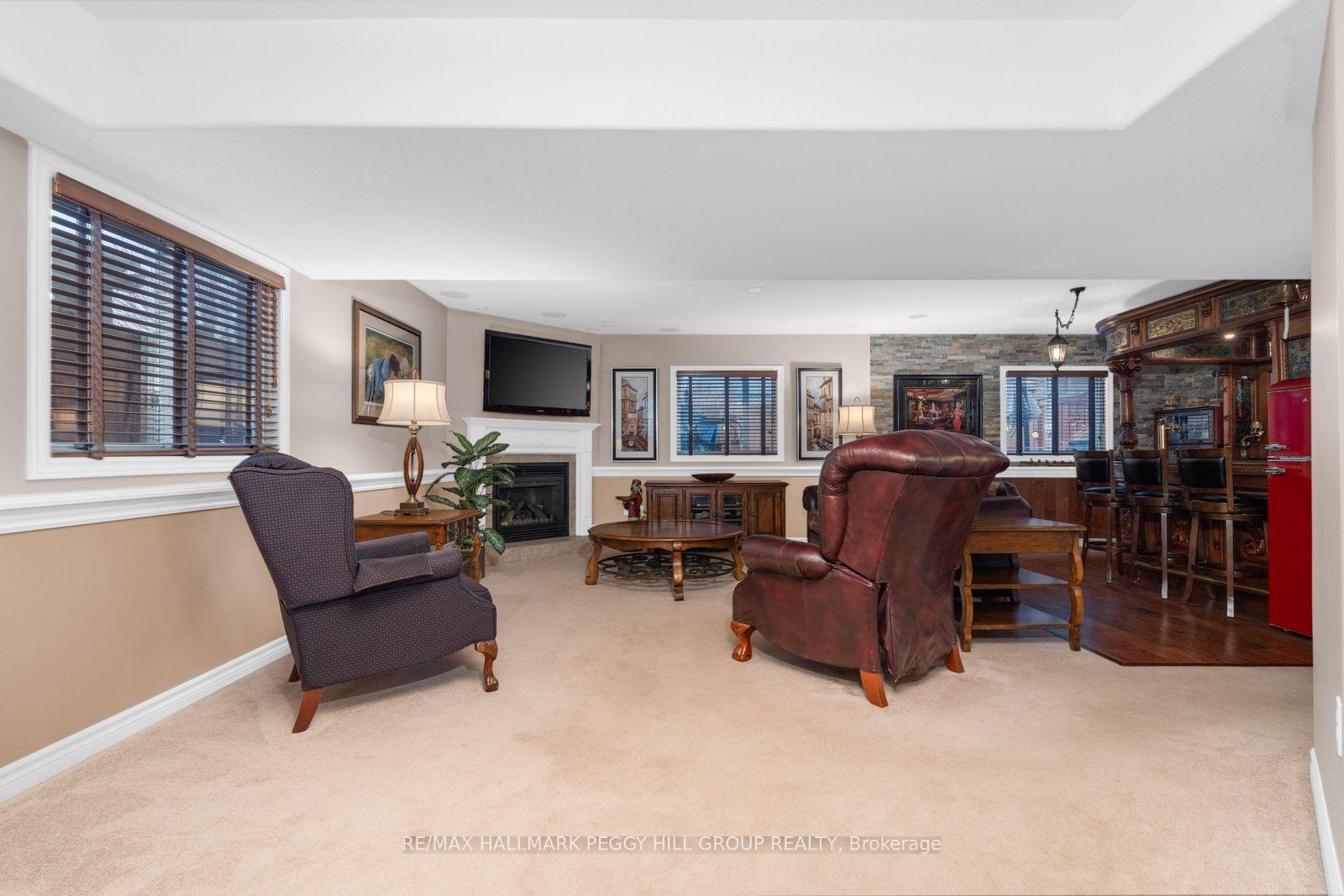 Photo 7 of 11 Red Cedar Lane, Essa, Angus — HOMEH