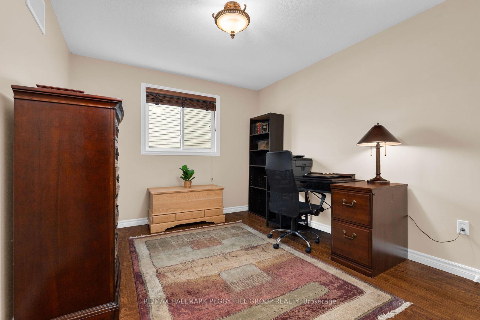 Photo 14 of 11 Red Cedar Lane, Essa, Angus — HOMEH