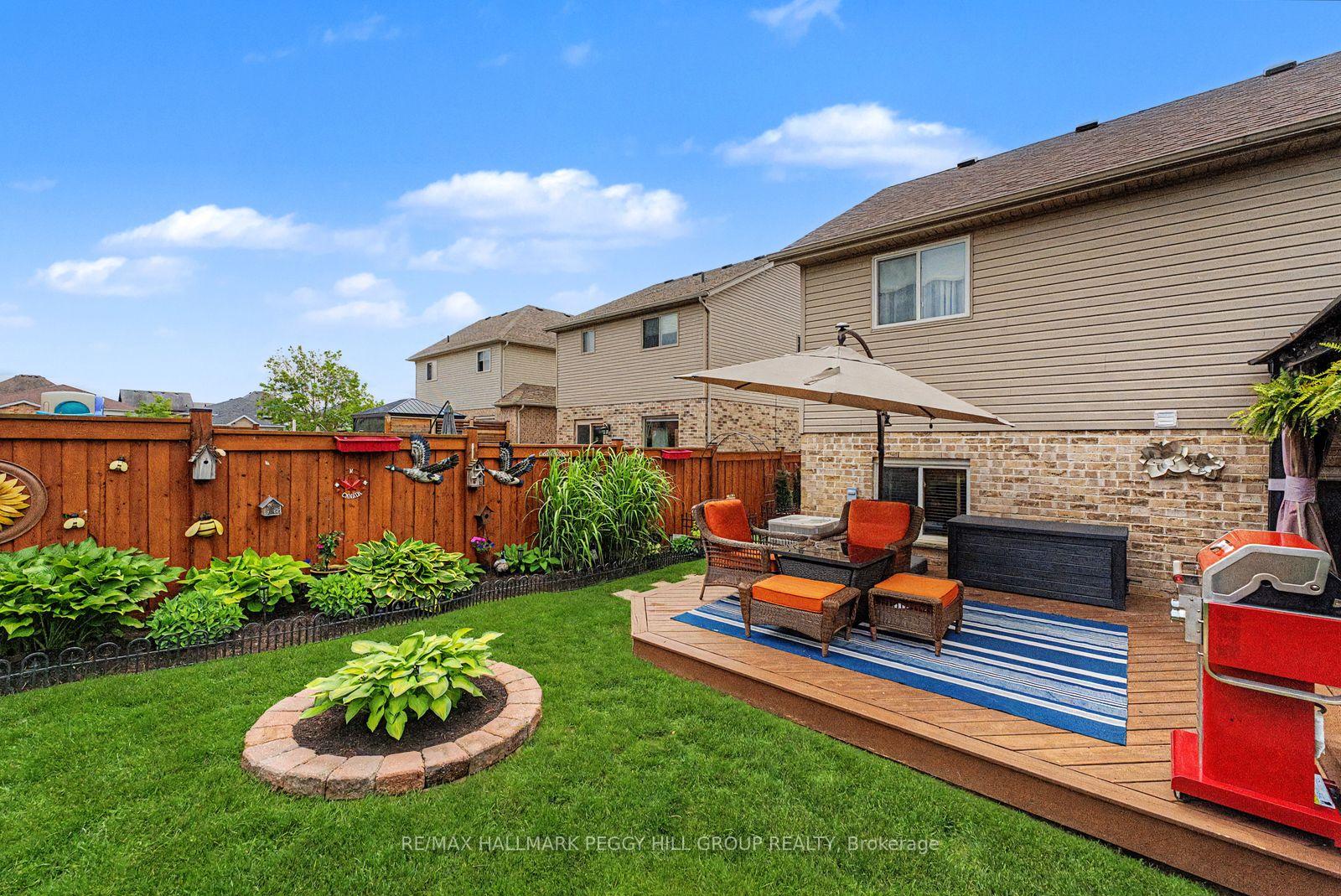 Photo 22 of 11 Red Cedar Lane, Essa, Angus — HOMEH