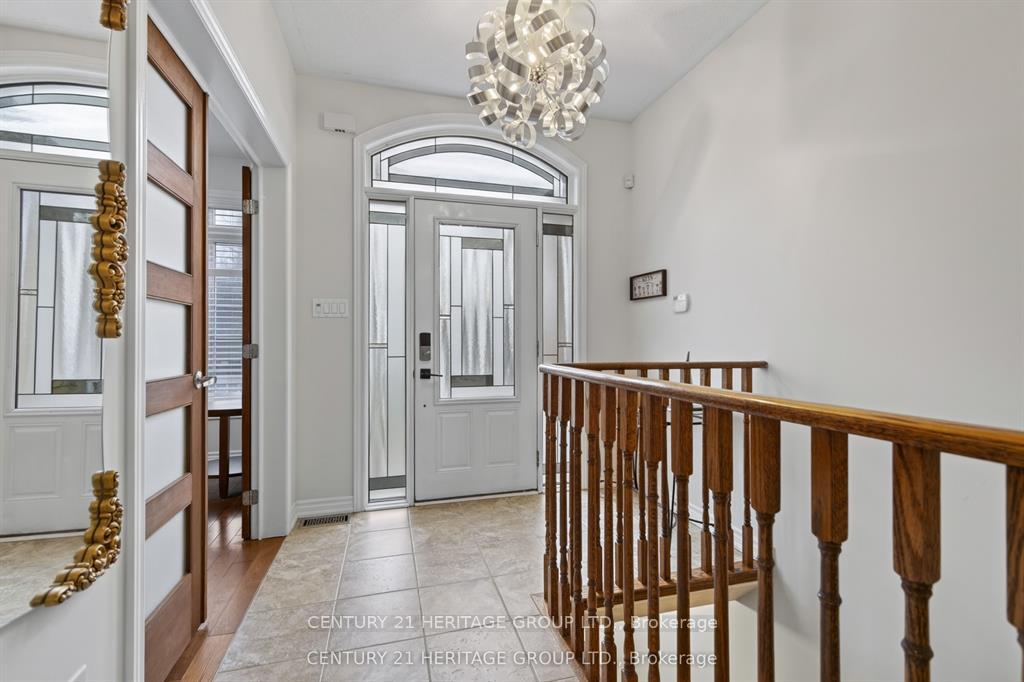 Photo 8 of 136 Riveredge Drive, Georgina, Keswick North — HOMEH