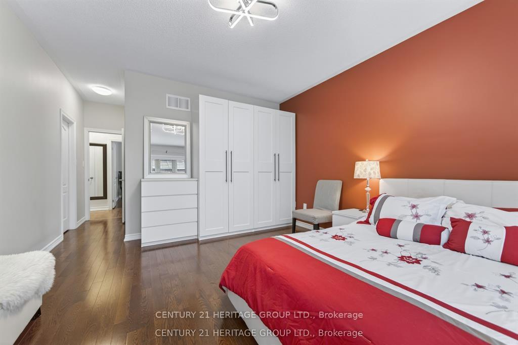 Photo 23 of 136 Riveredge Drive, Georgina, Keswick North — HOMEH