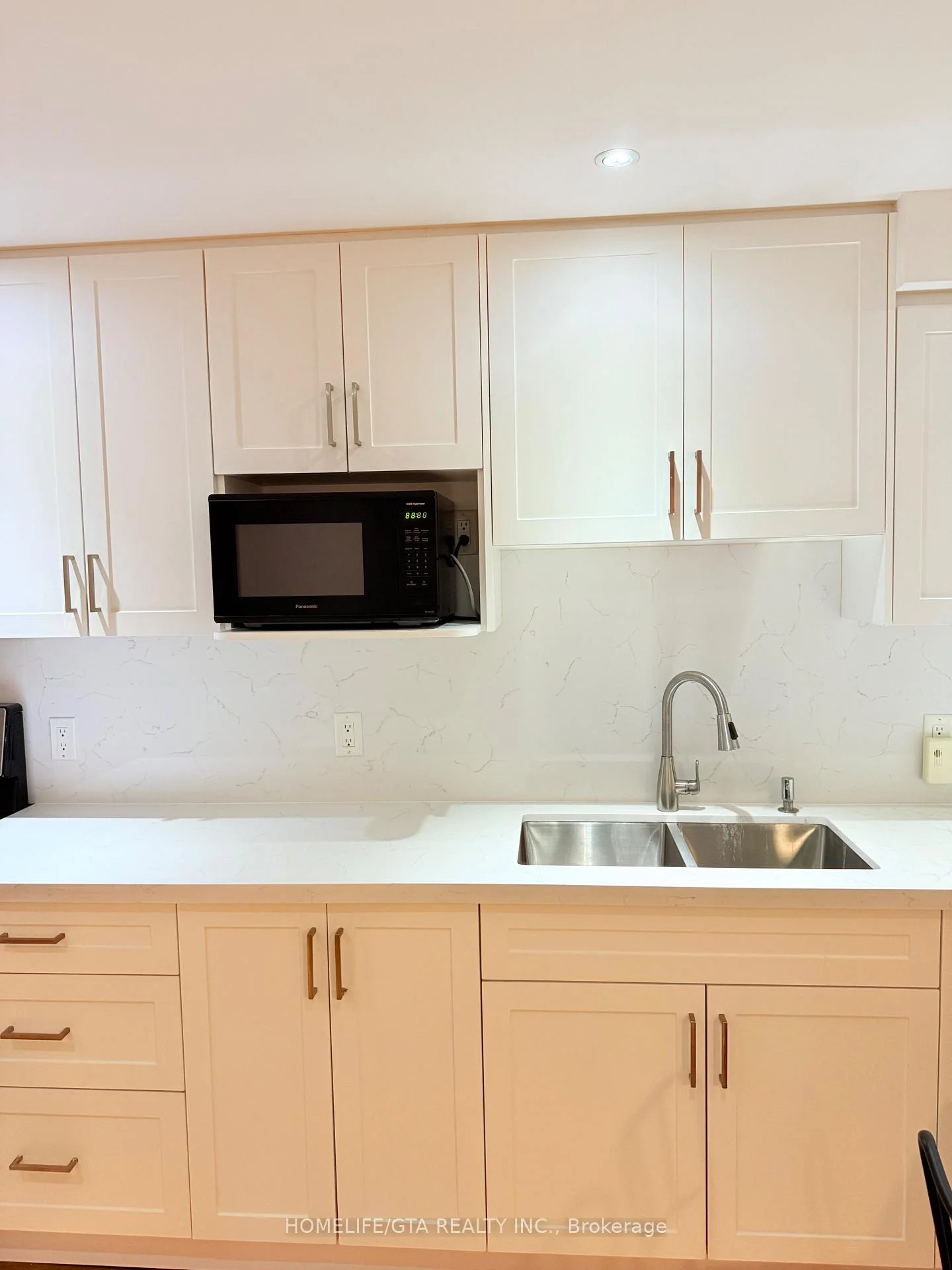 Photo 8 of Unit Bsmt, 20 Hyacinth Street, Markham, Wismer — HOMEH