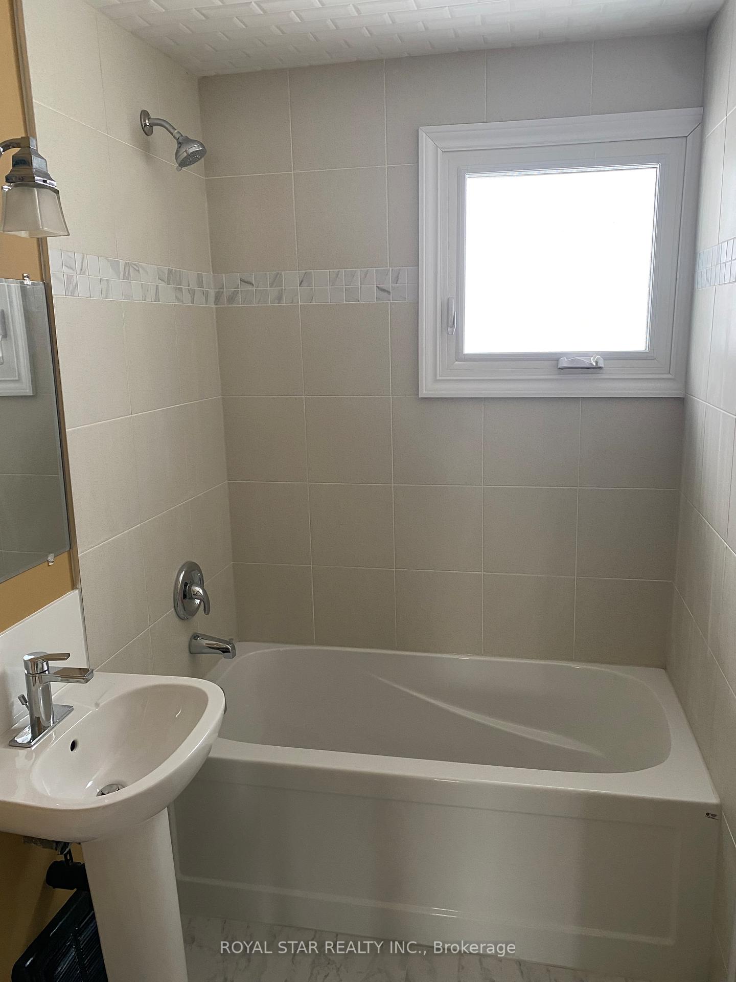Photo 8 of 582 Garafraxa Street S, West Grey — HOMEH