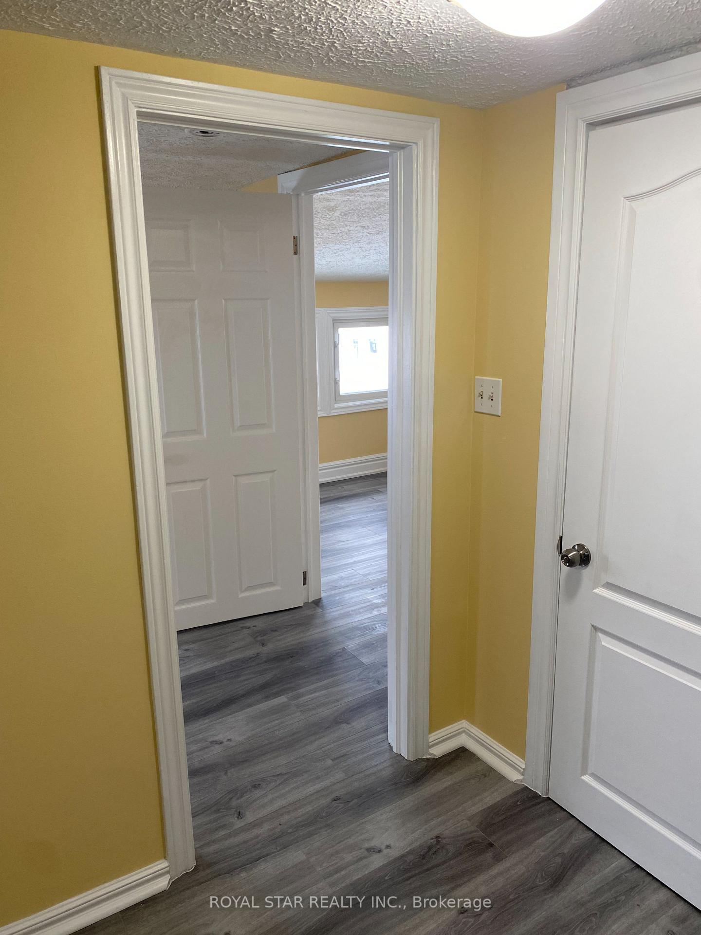 Photo 15 of 582 Garafraxa Street S, West Grey — HOMEH