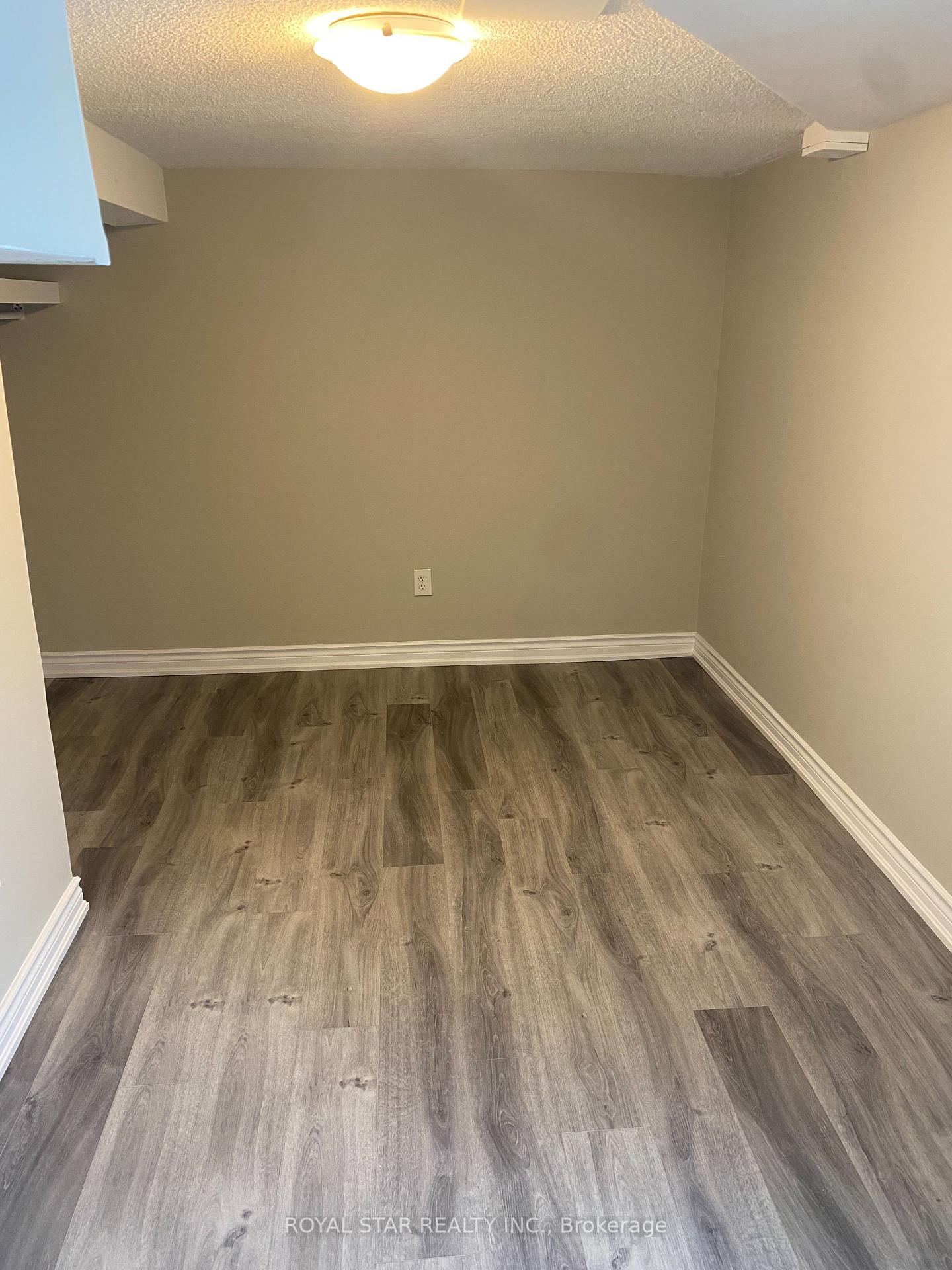 Photo 24 of 582 Garafraxa Street S, West Grey — HOMEH