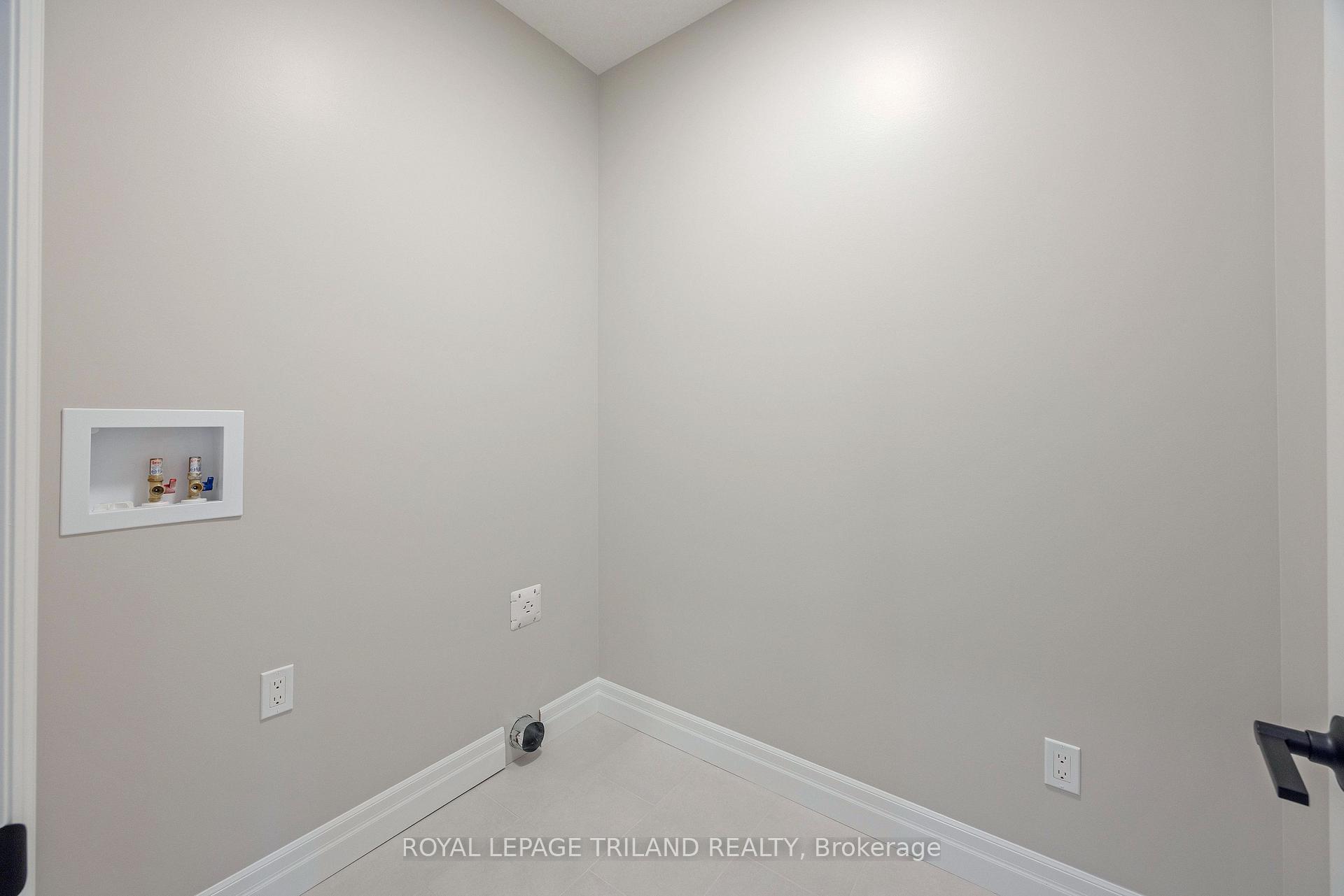 Photo 8 of 155 Shaw Valley Drive, St. Thomas — HOMEH